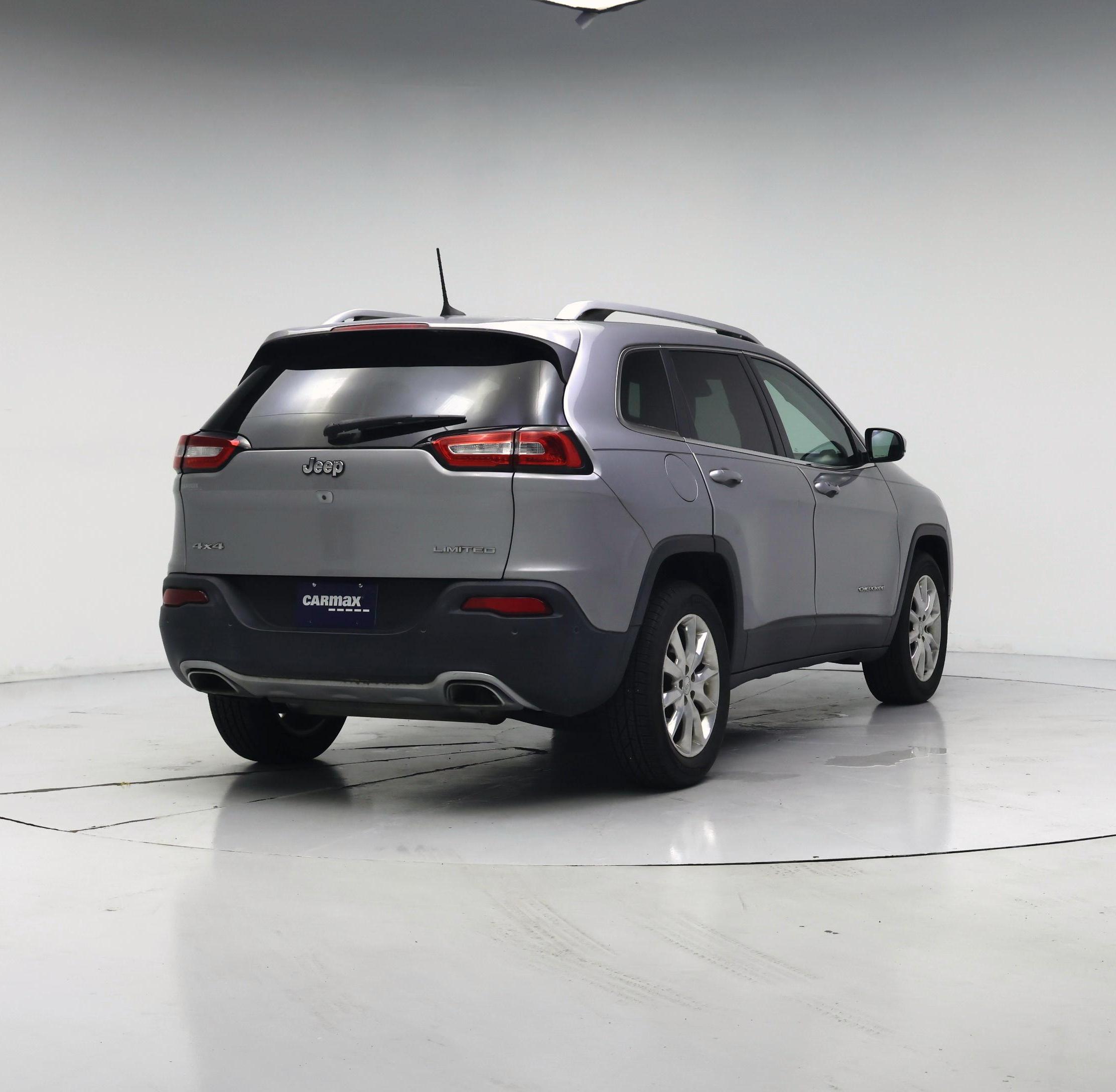 Thumbnail: 2016 Jeep Cherokee - 8