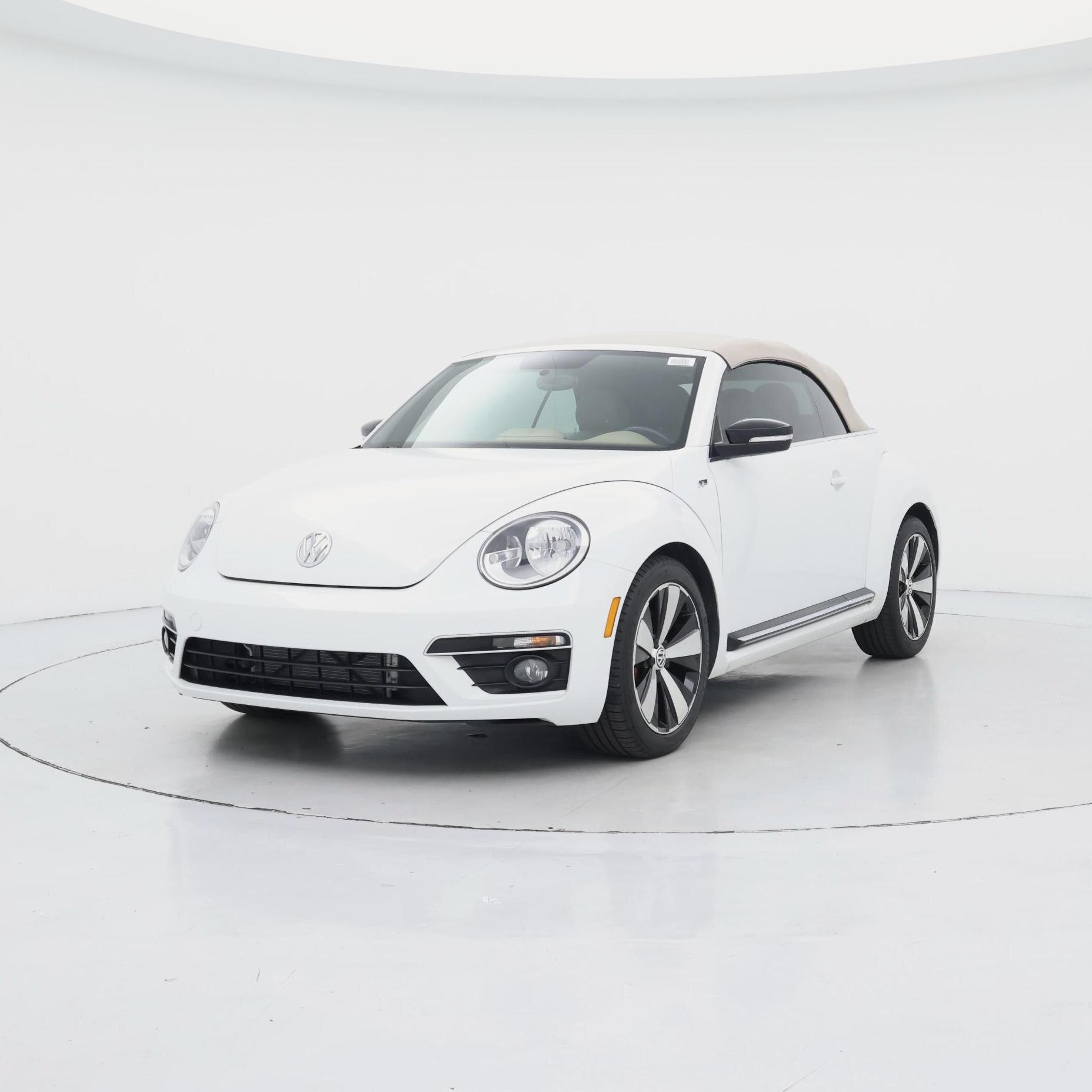 Thumbnail: 2014 Volkswagen Beetle - 4