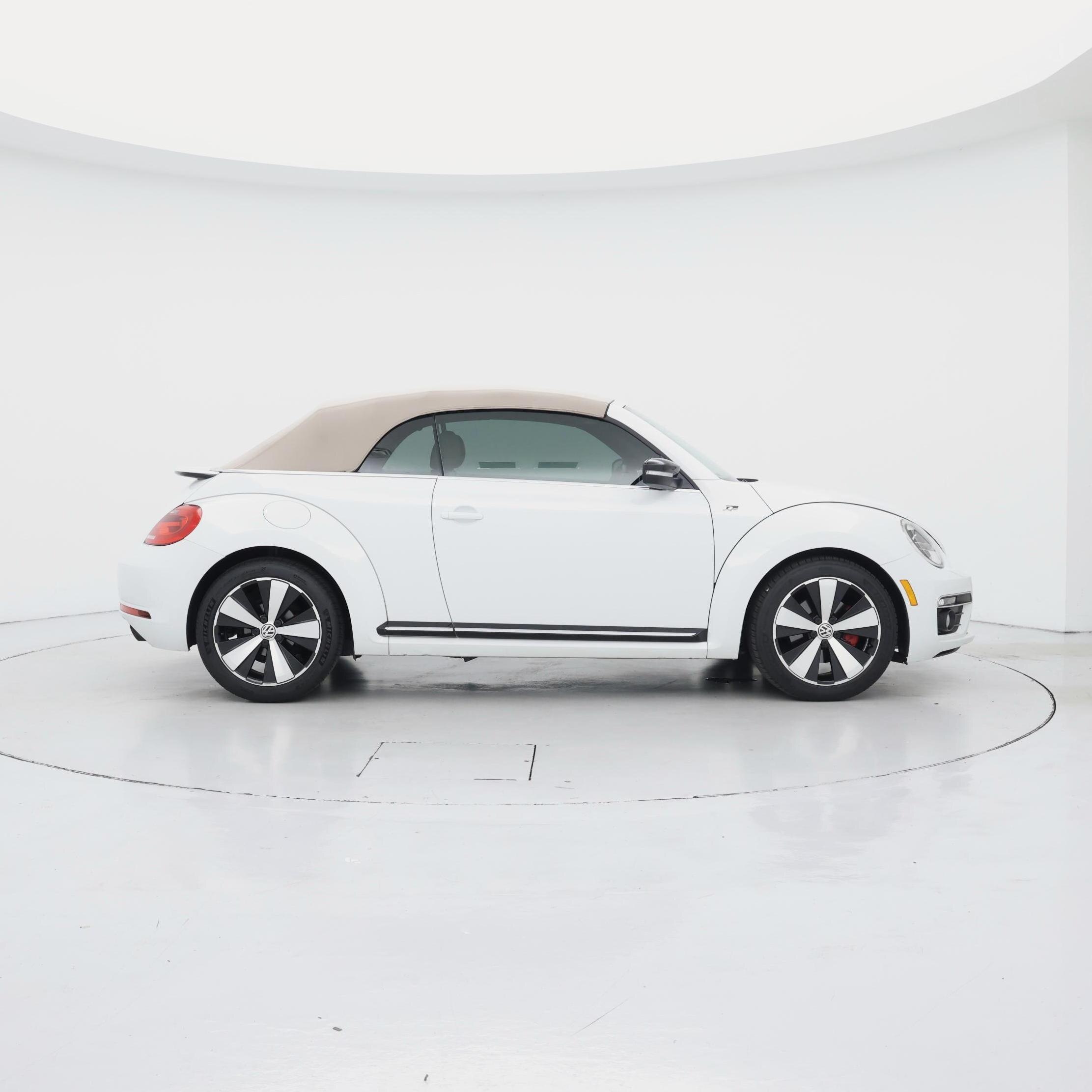 Thumbnail: 2014 Volkswagen Beetle - 7