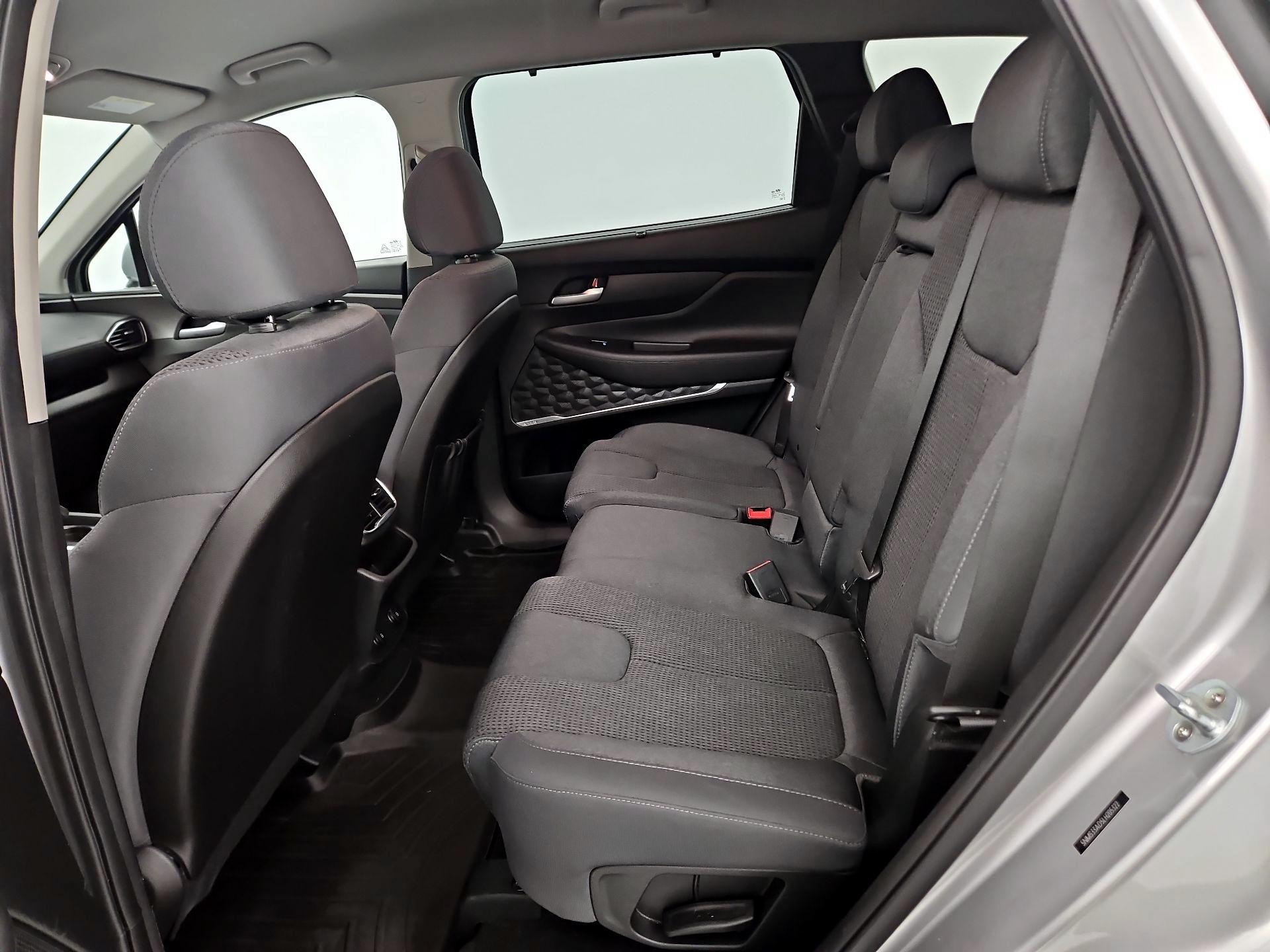 Thumbnail: 2020 Hyundai Santa Fe - 17