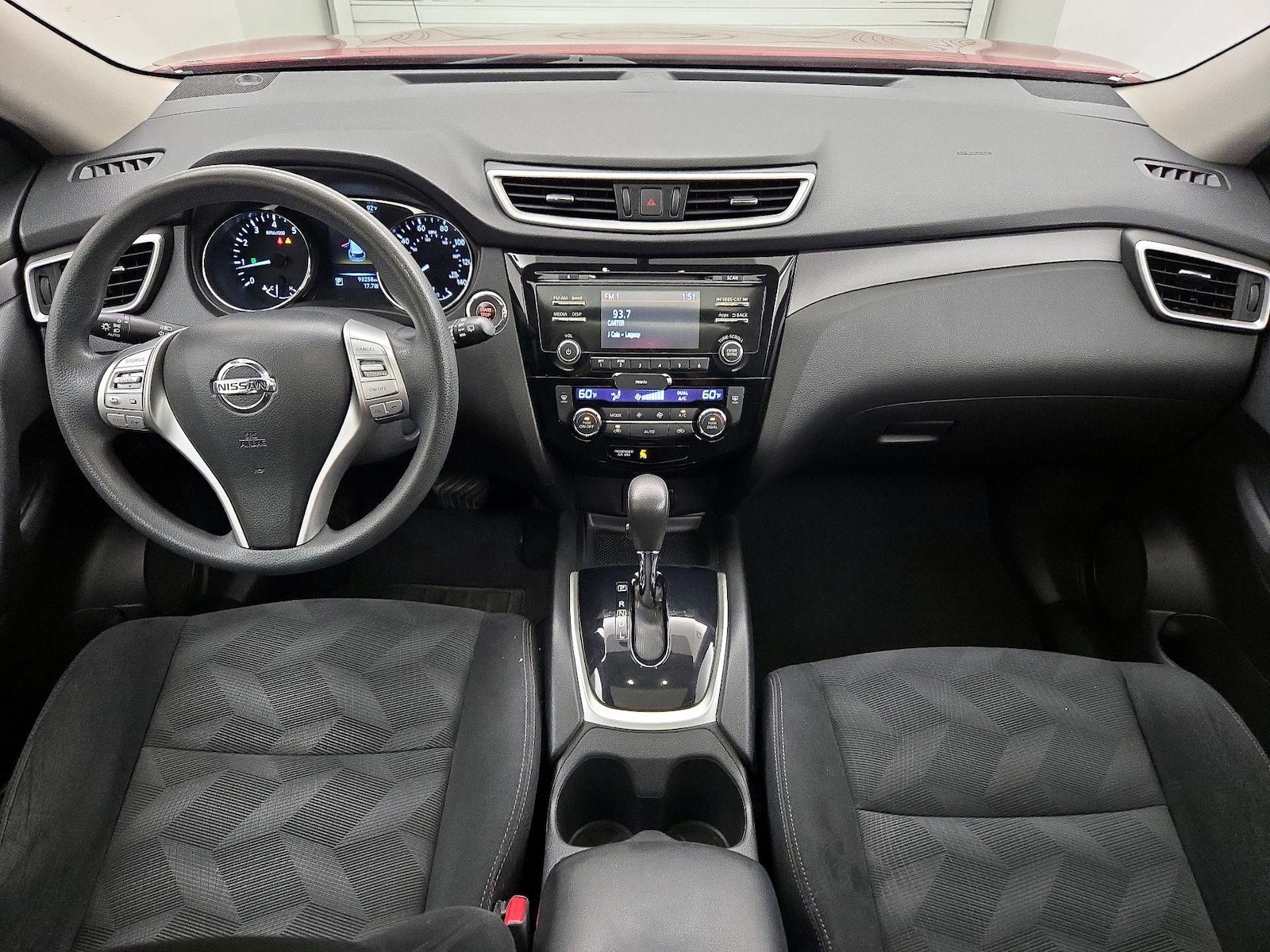 2014 Nissan Rogue SV - Photo 10