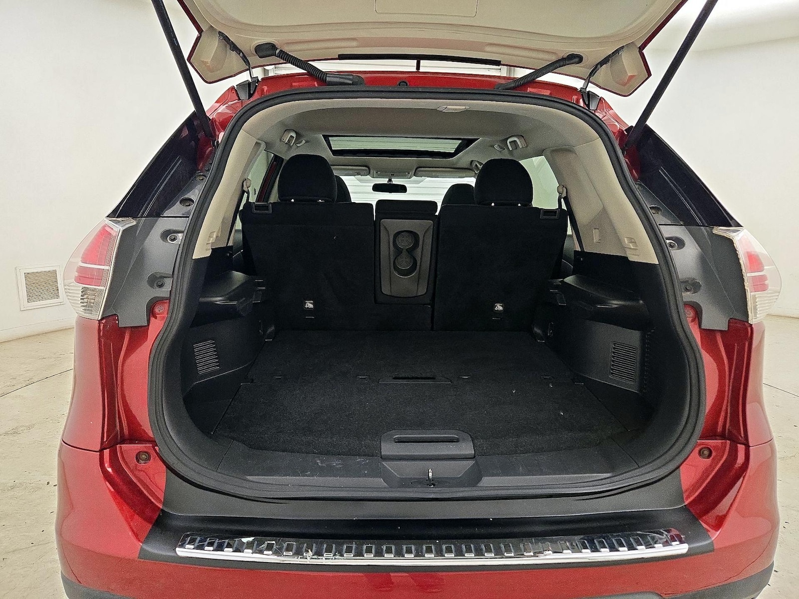 2014 Nissan Rogue SV - Photo 22