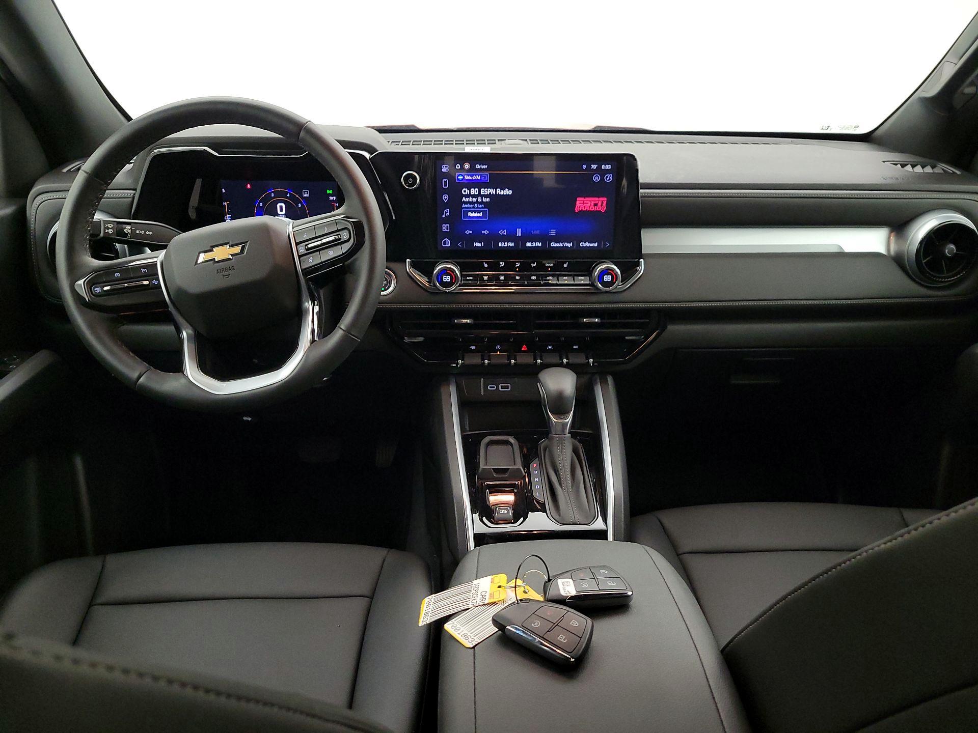 Thumbnail: 2023 Chevrolet Colorado - 9