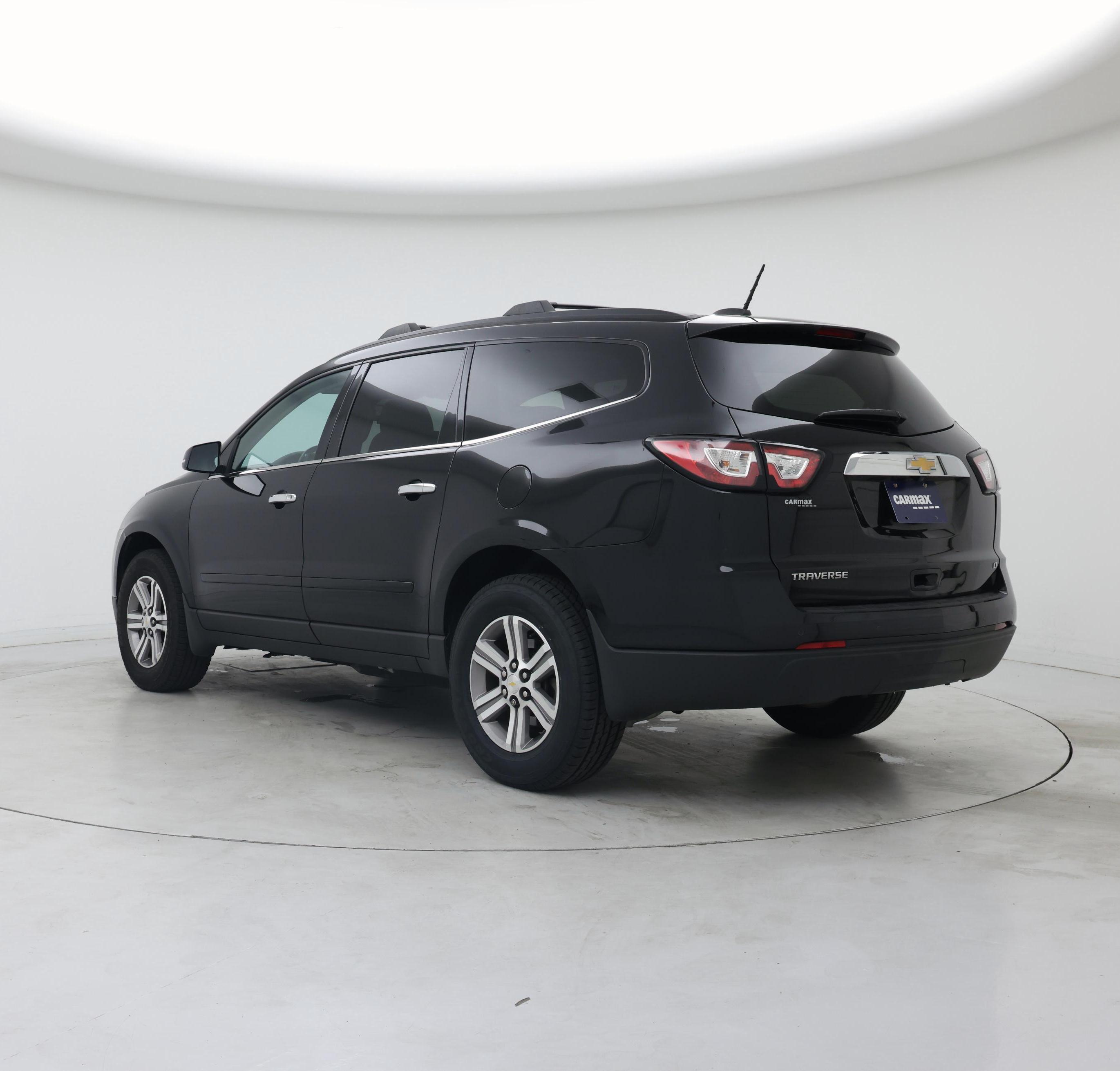 Thumbnail: 2017 Chevrolet Traverse - 2