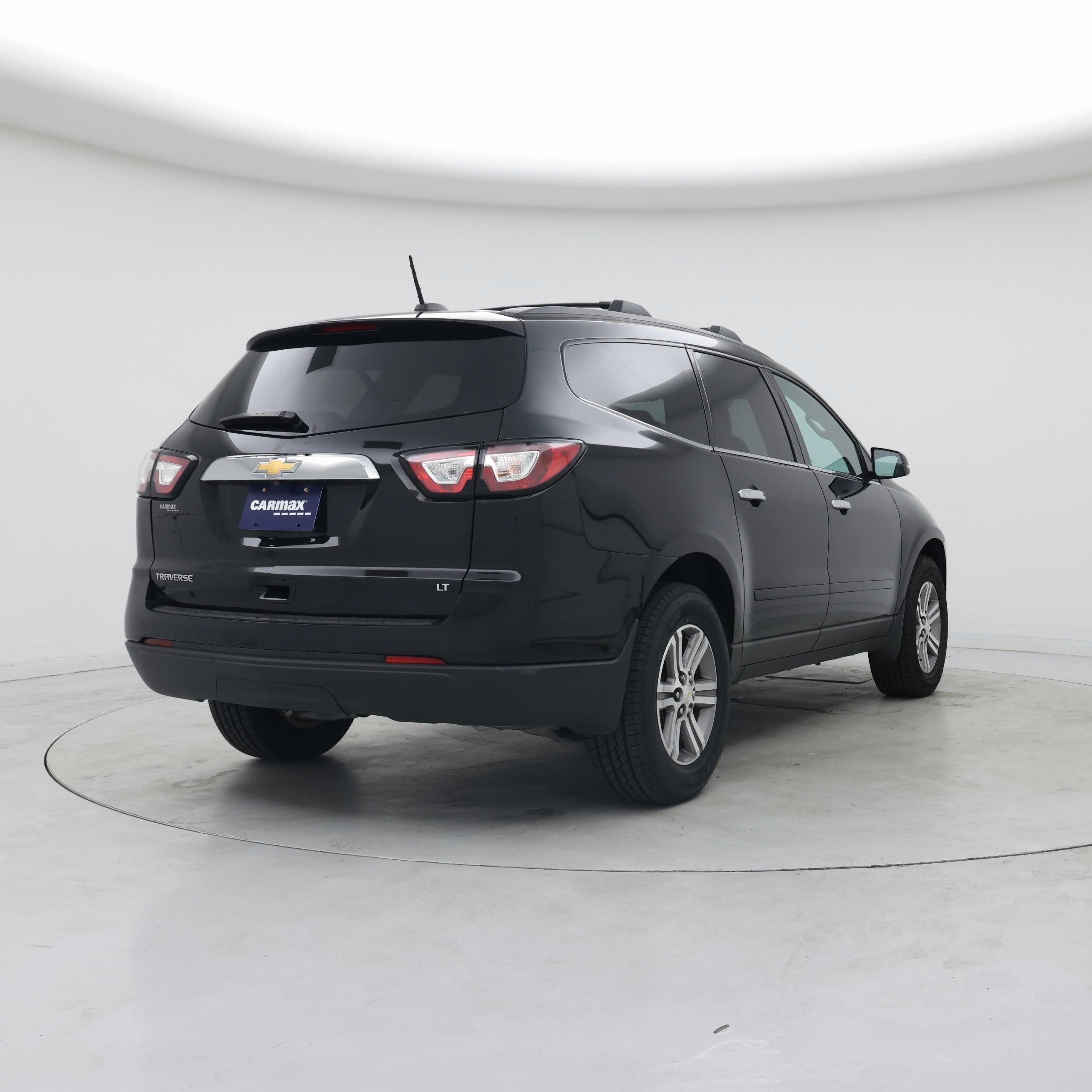Thumbnail: 2017 Chevrolet Traverse - 8