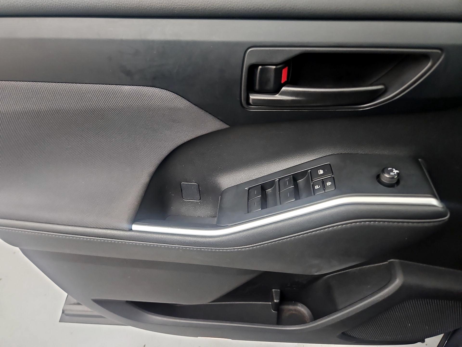 Thumbnail: 2024 Toyota Highlander - 10