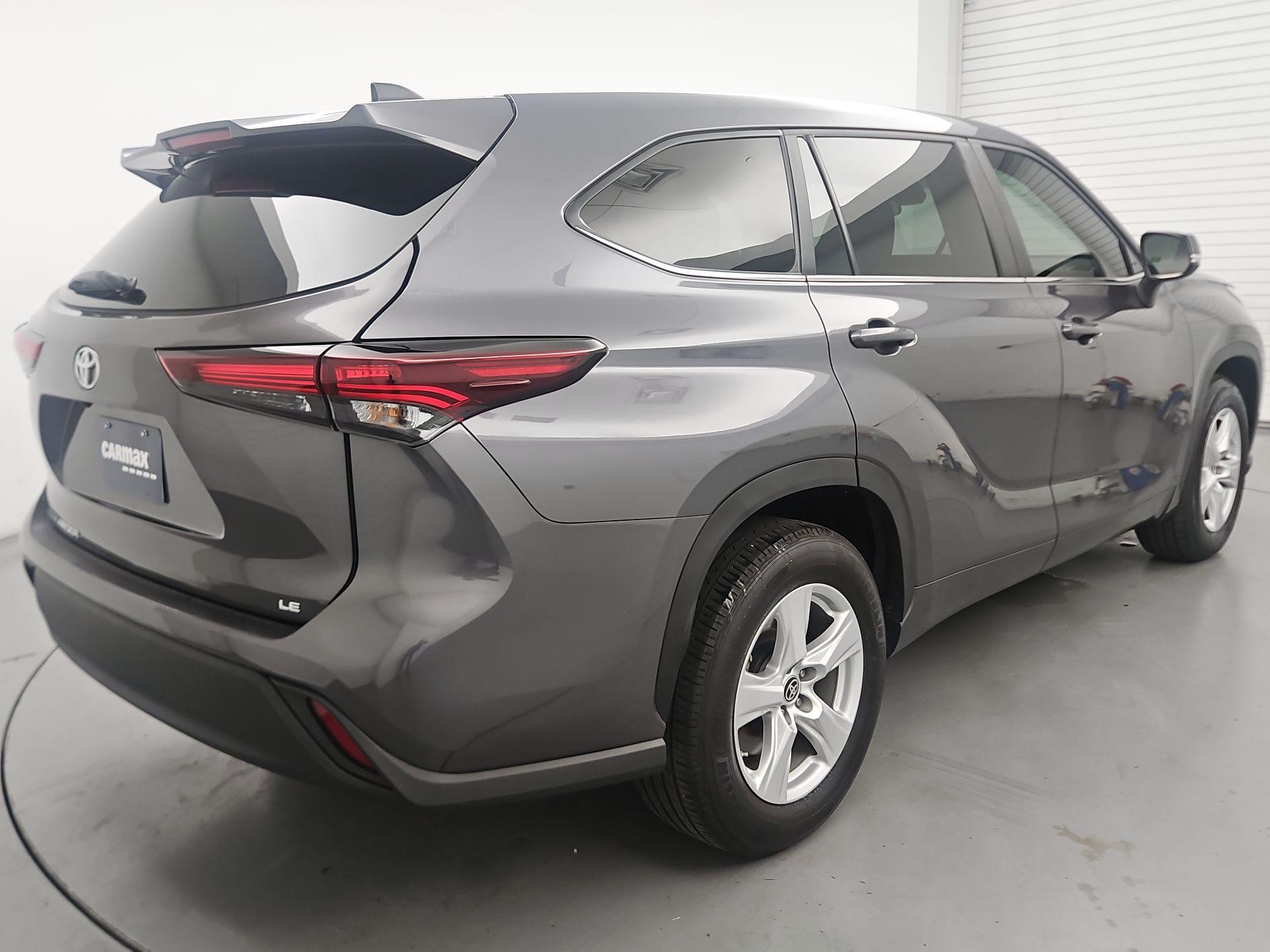 Thumbnail: 2024 Toyota Highlander - 5