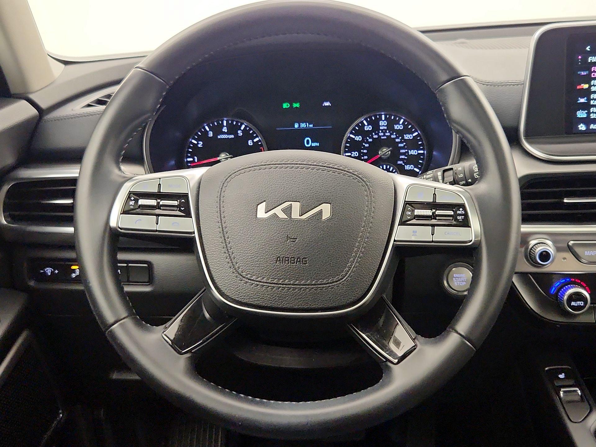 Thumbnail: 2022 Kia Telluride - 10