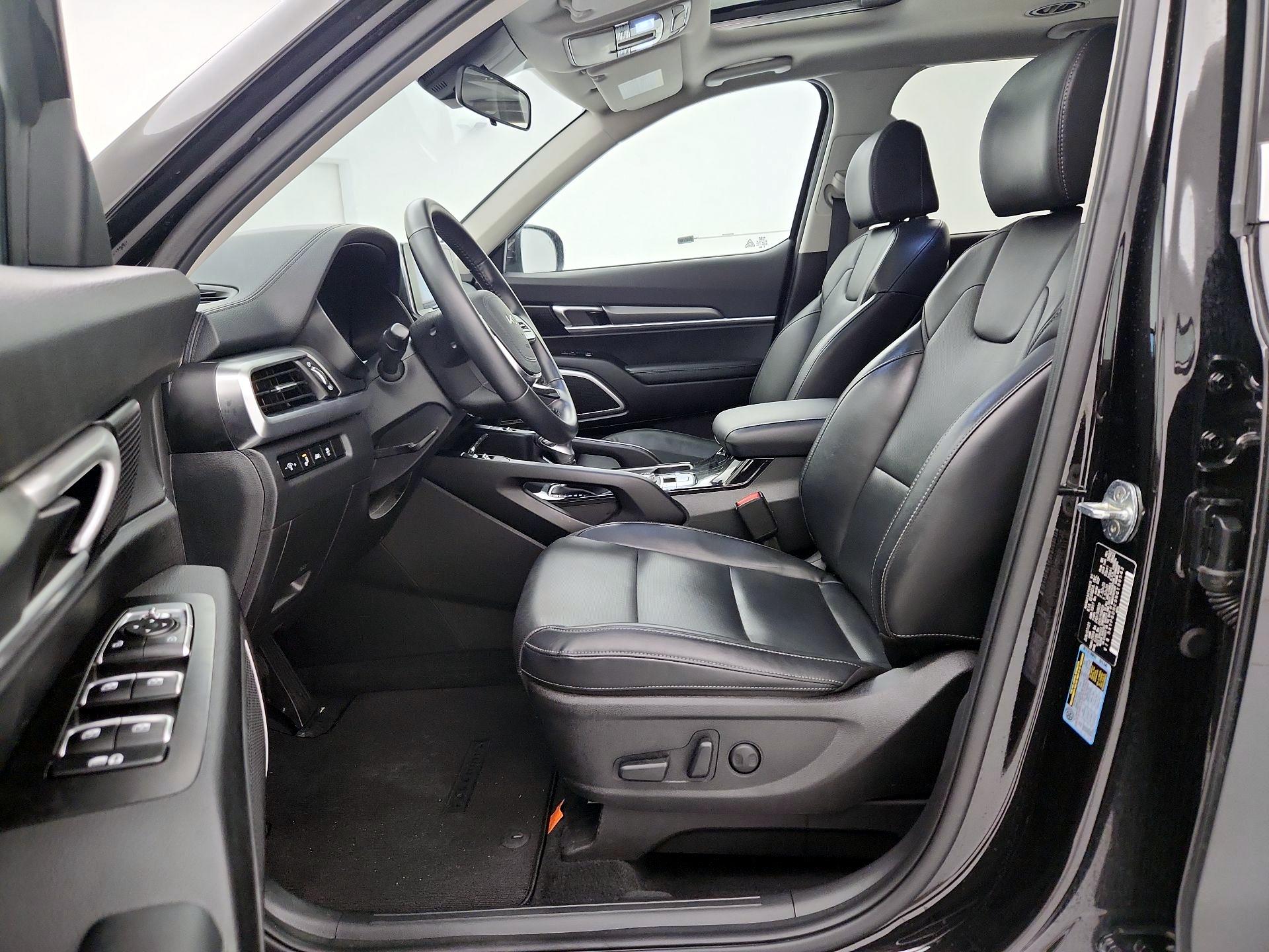 Thumbnail: 2022 Kia Telluride - 11
