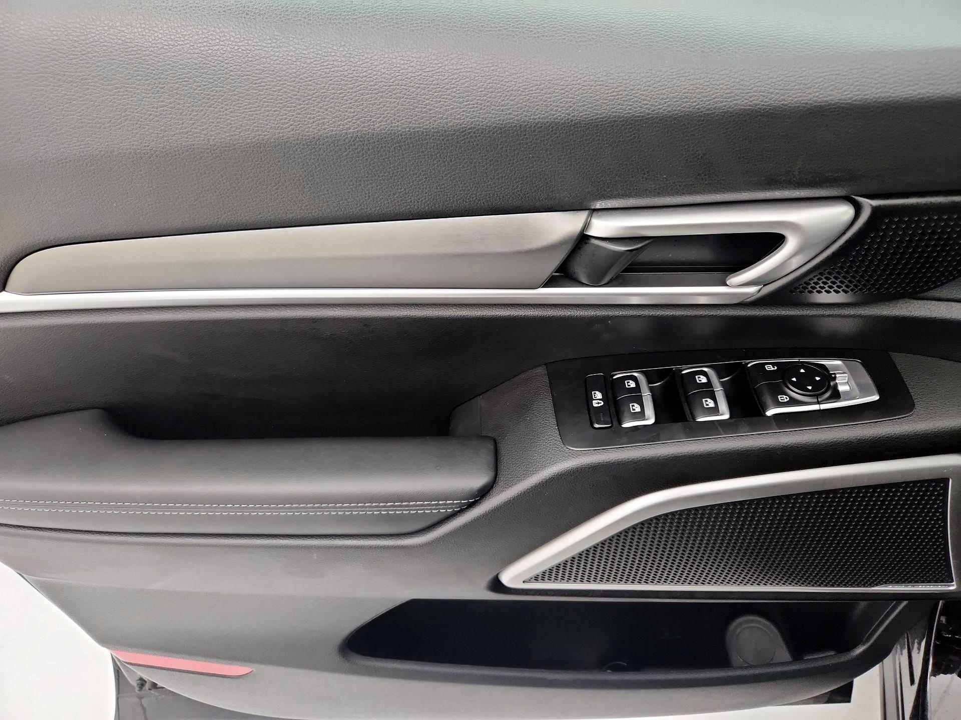 Thumbnail: 2022 Kia Telluride - 12