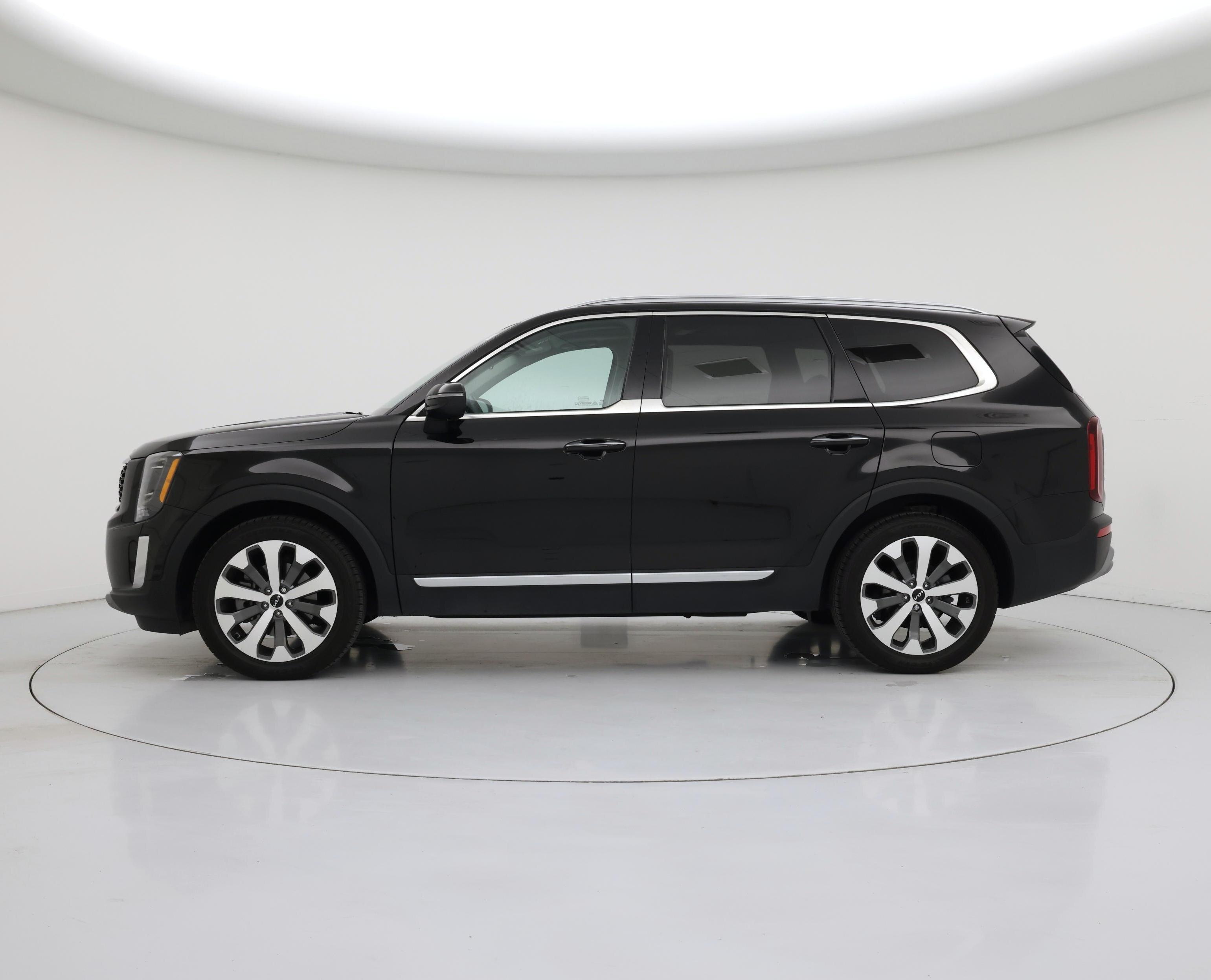 Thumbnail: 2022 Kia Telluride - 3