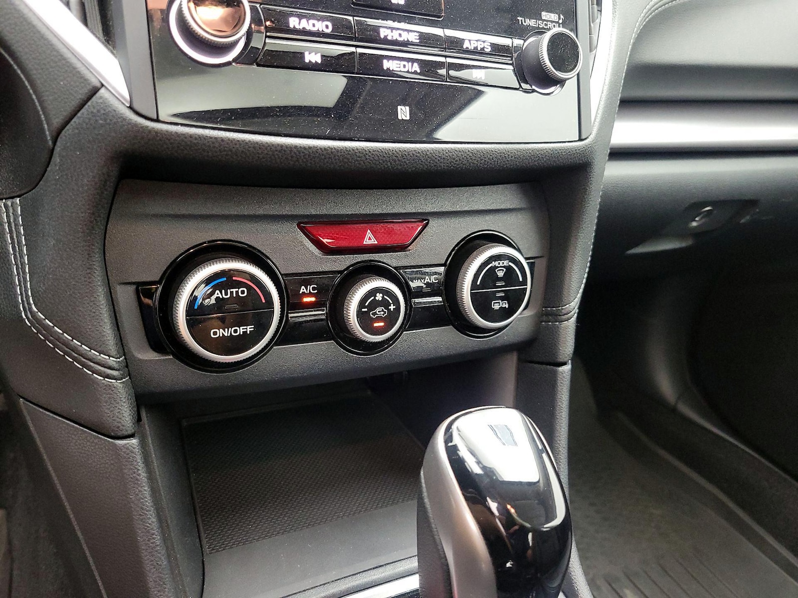2019 Subaru Impreza Limited - Photo 17
