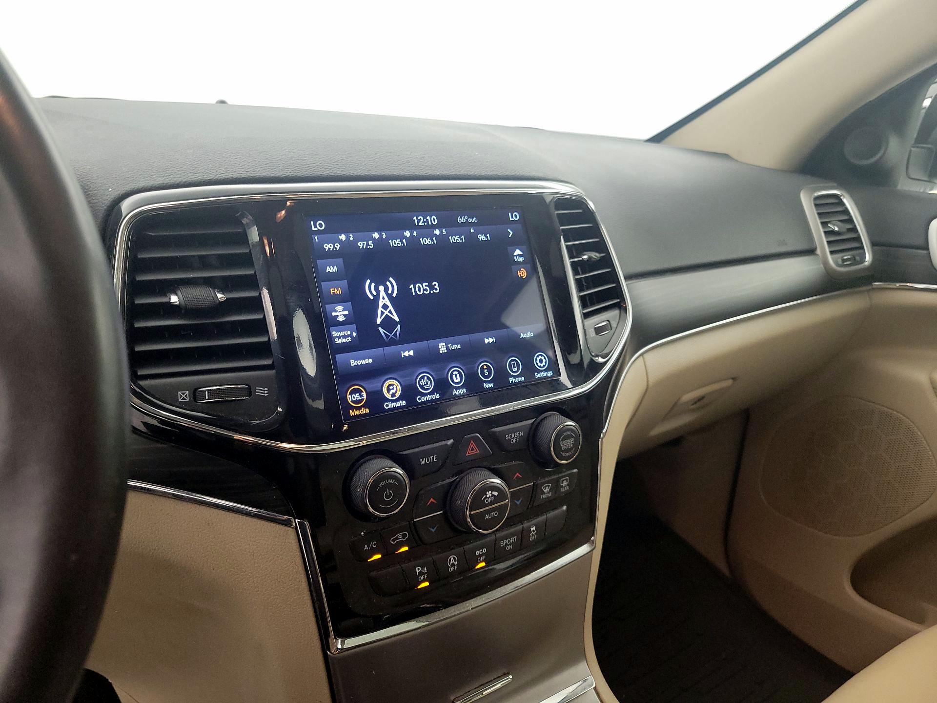 Thumbnail: 2021 Jeep Grand Cherokee - 16