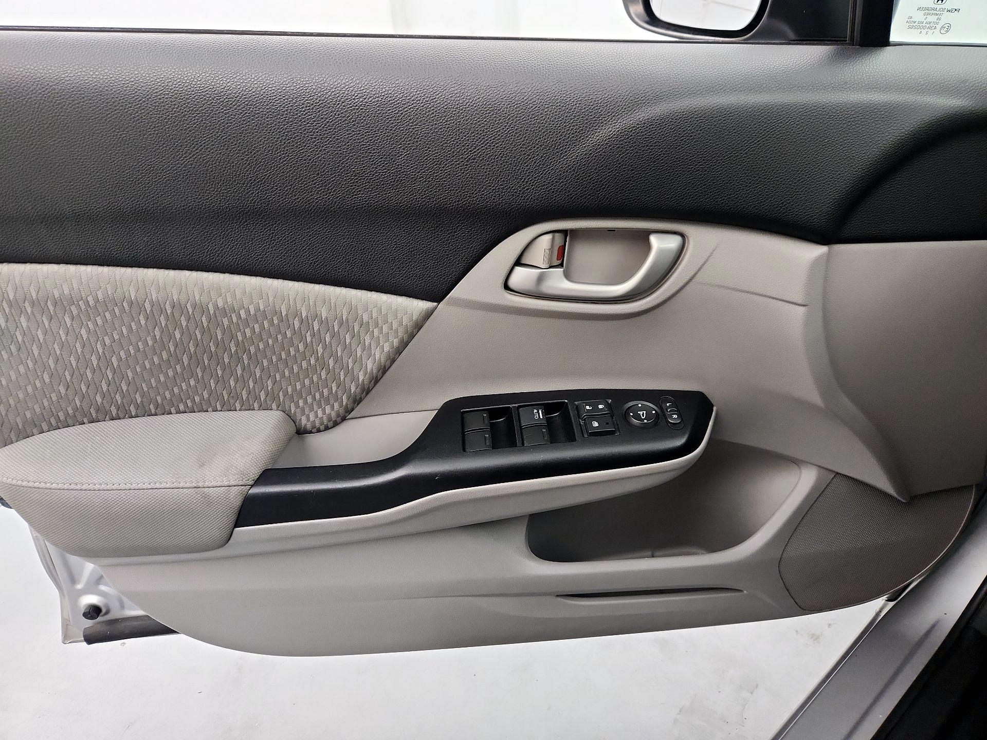 Thumbnail: 2015 Honda Civic - 12