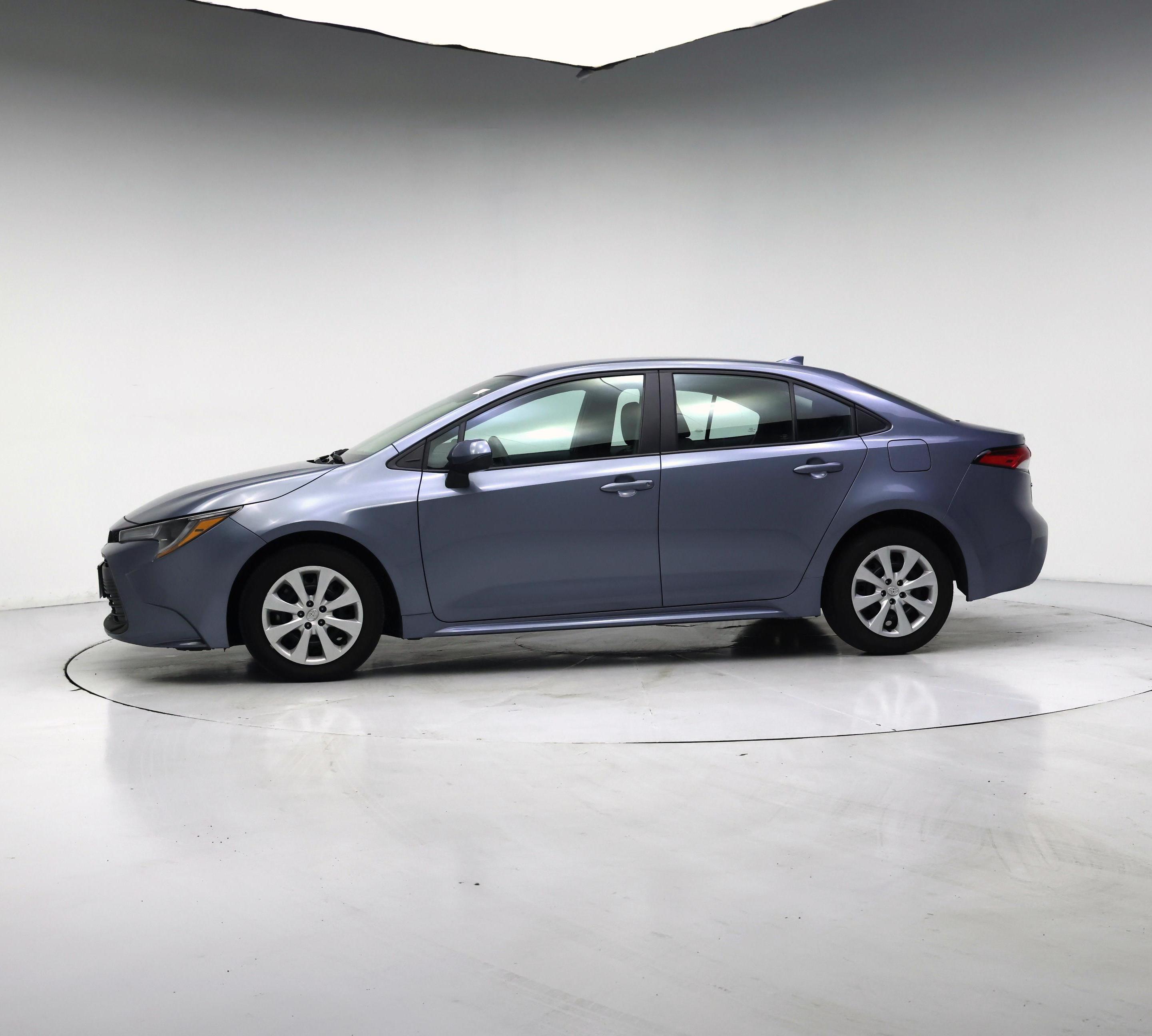 Thumbnail: 2023 Toyota Corolla - 3