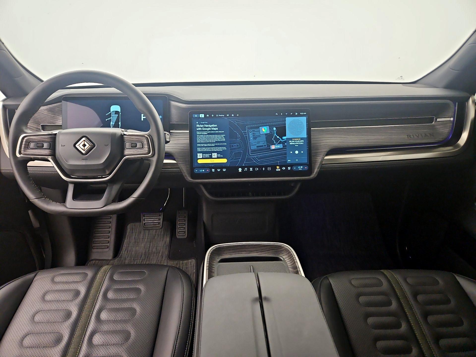 Thumbnail: 2026 Rivian R1S - 8