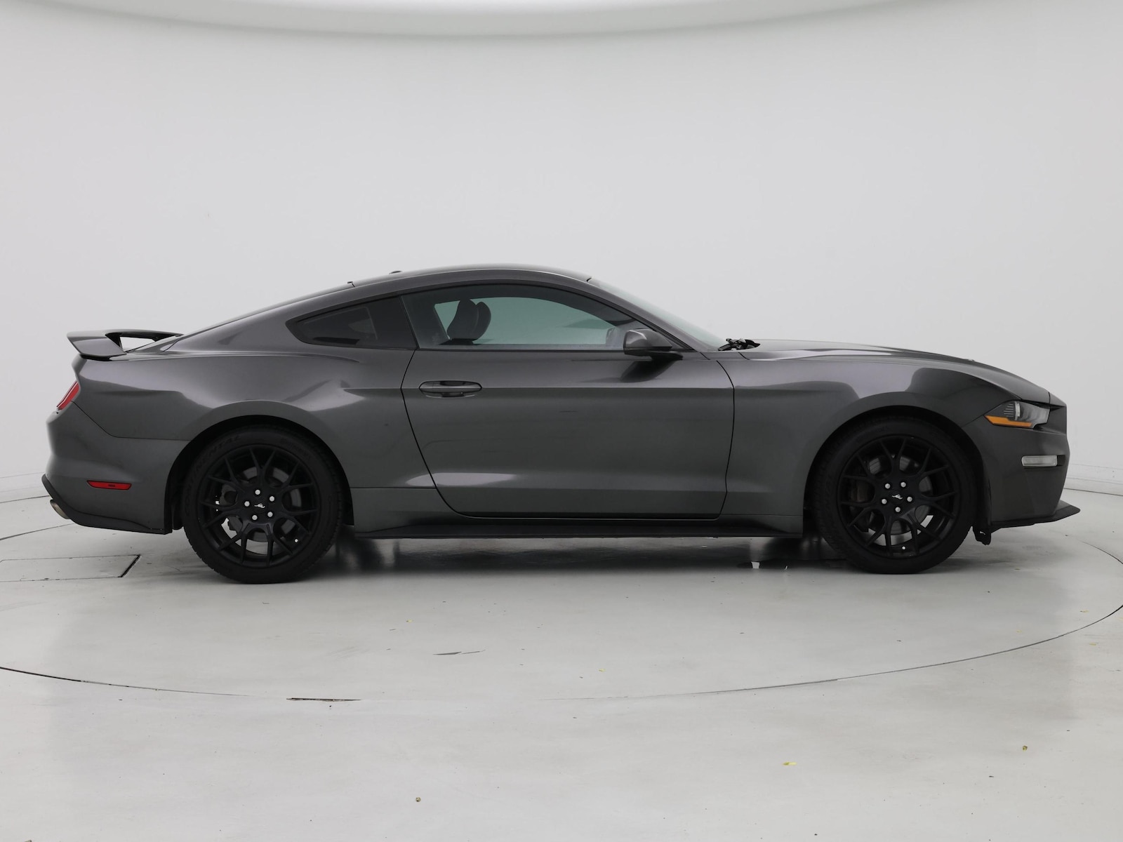 2018 Ford Mustang EcoBoost Premium - Photo 8
