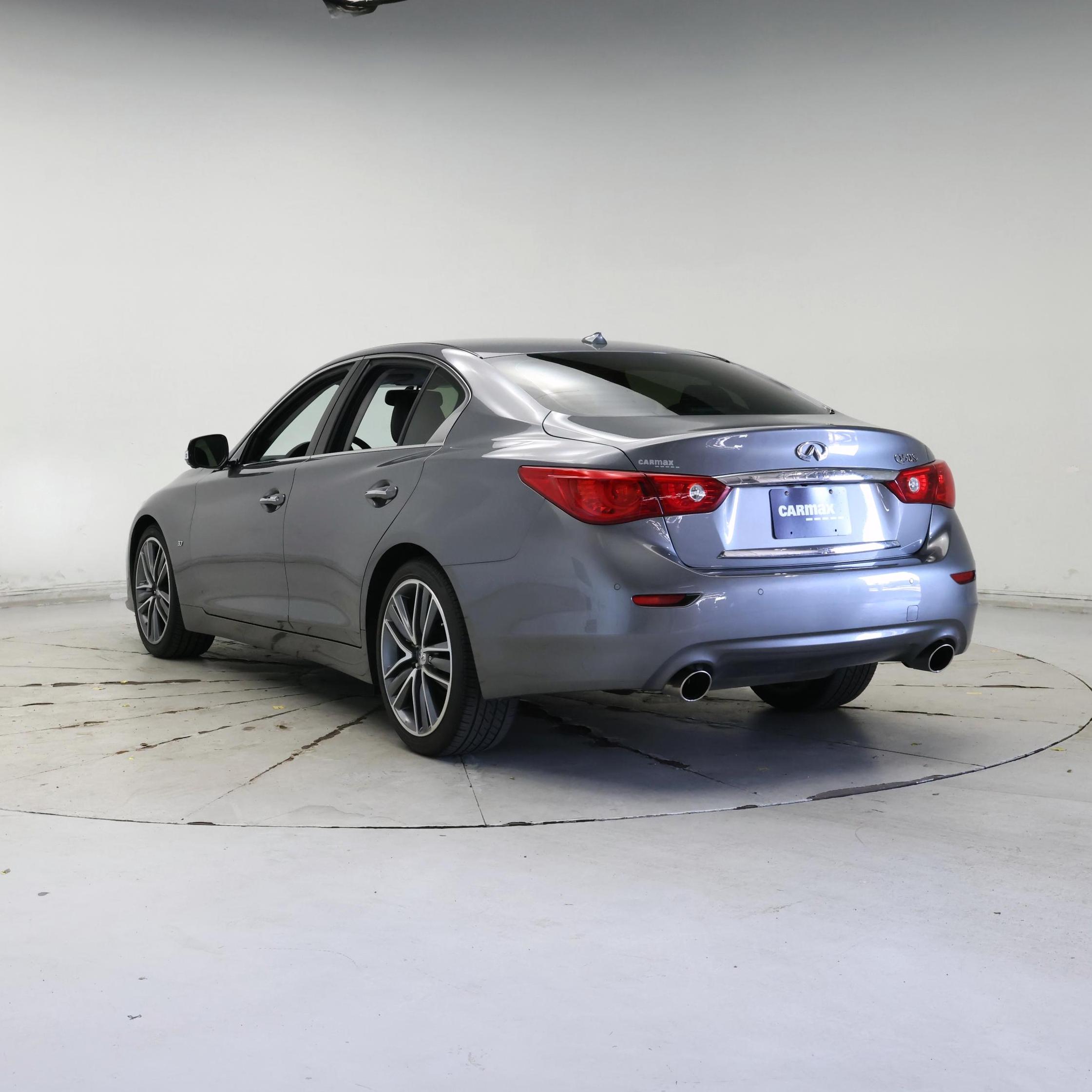 Thumbnail: 2015 INFINITI Q50 - 2