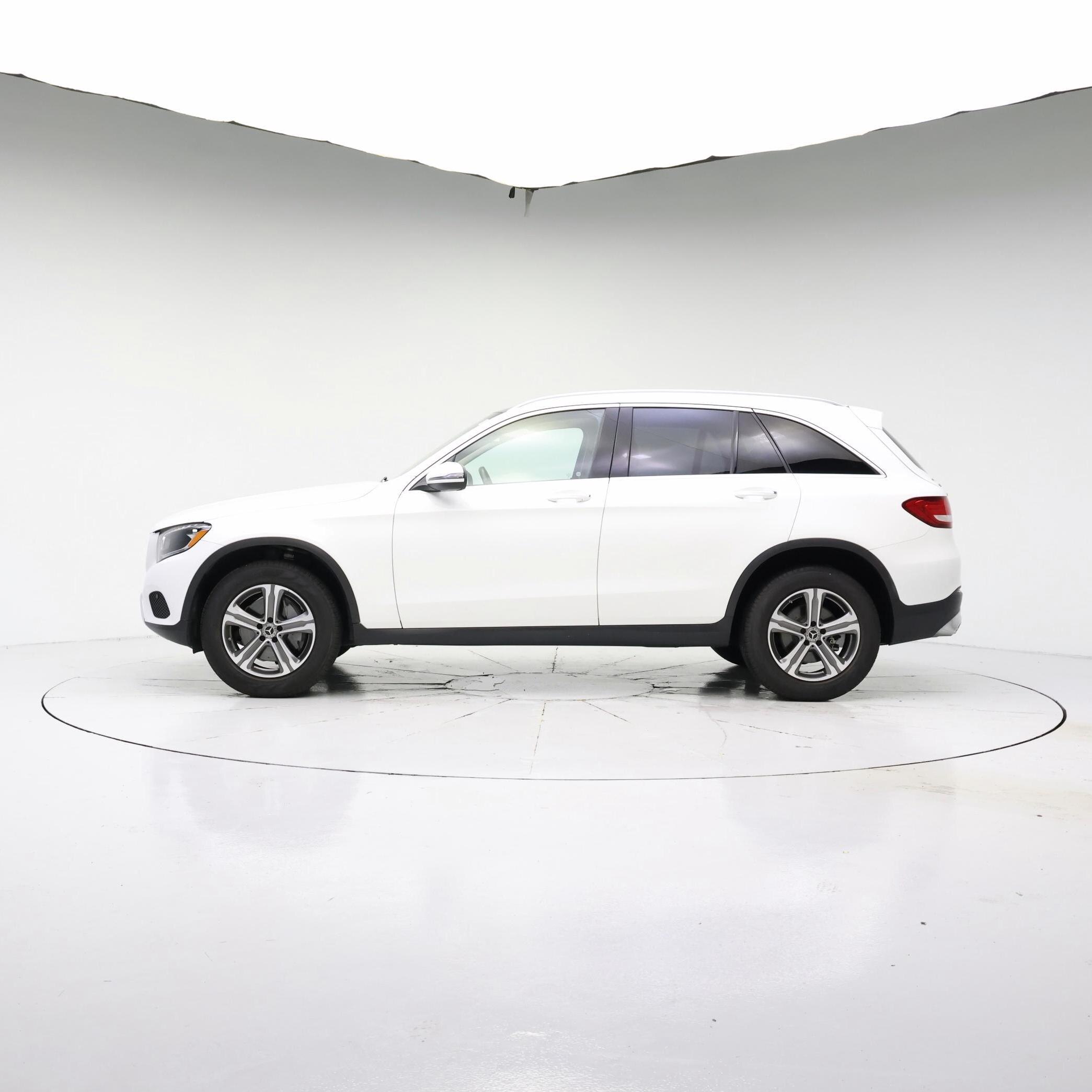 Thumbnail: 2018 Mercedes-Benz GLC - 3