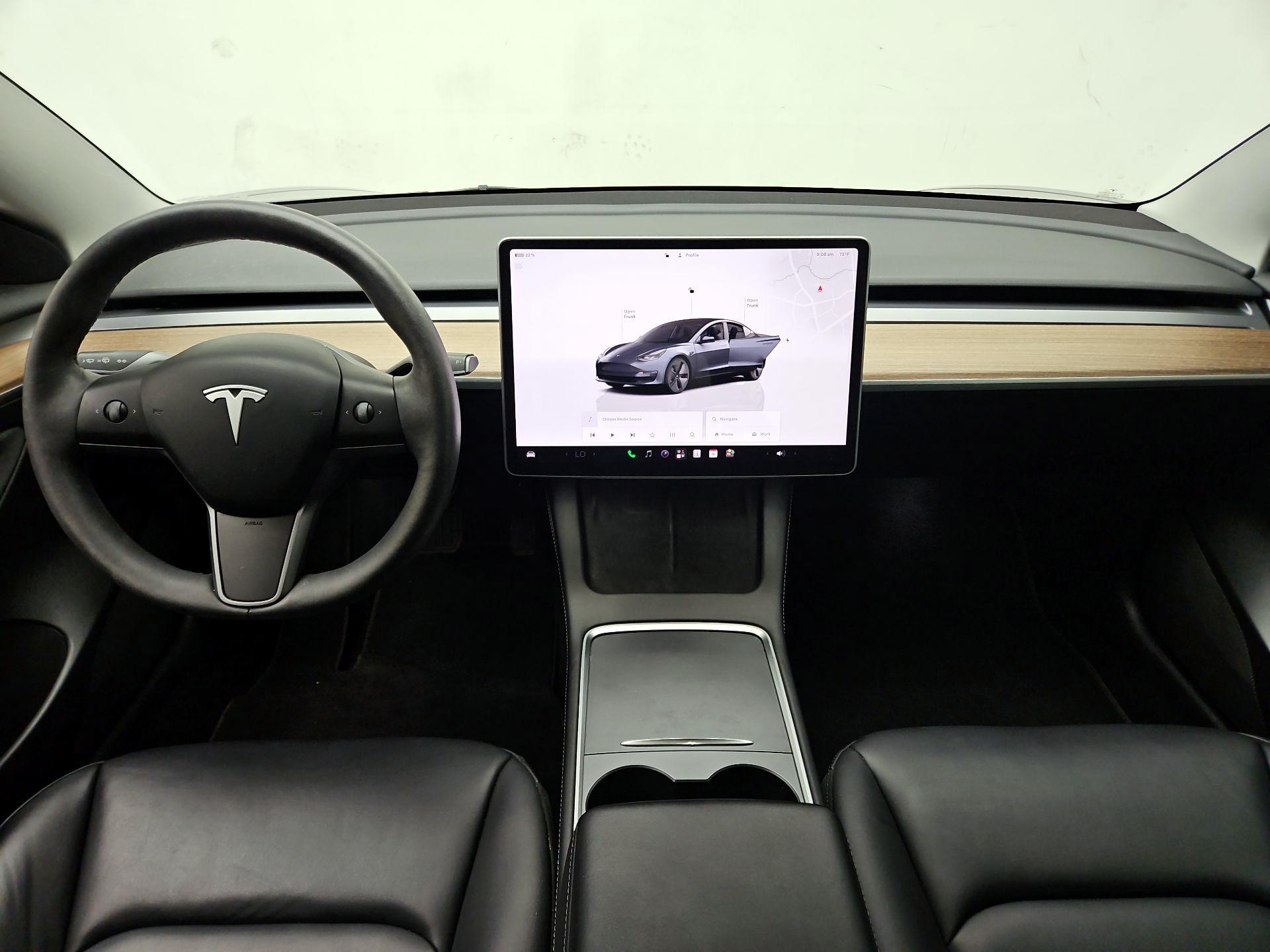 Thumbnail: 2022 Tesla Model 3 - 9