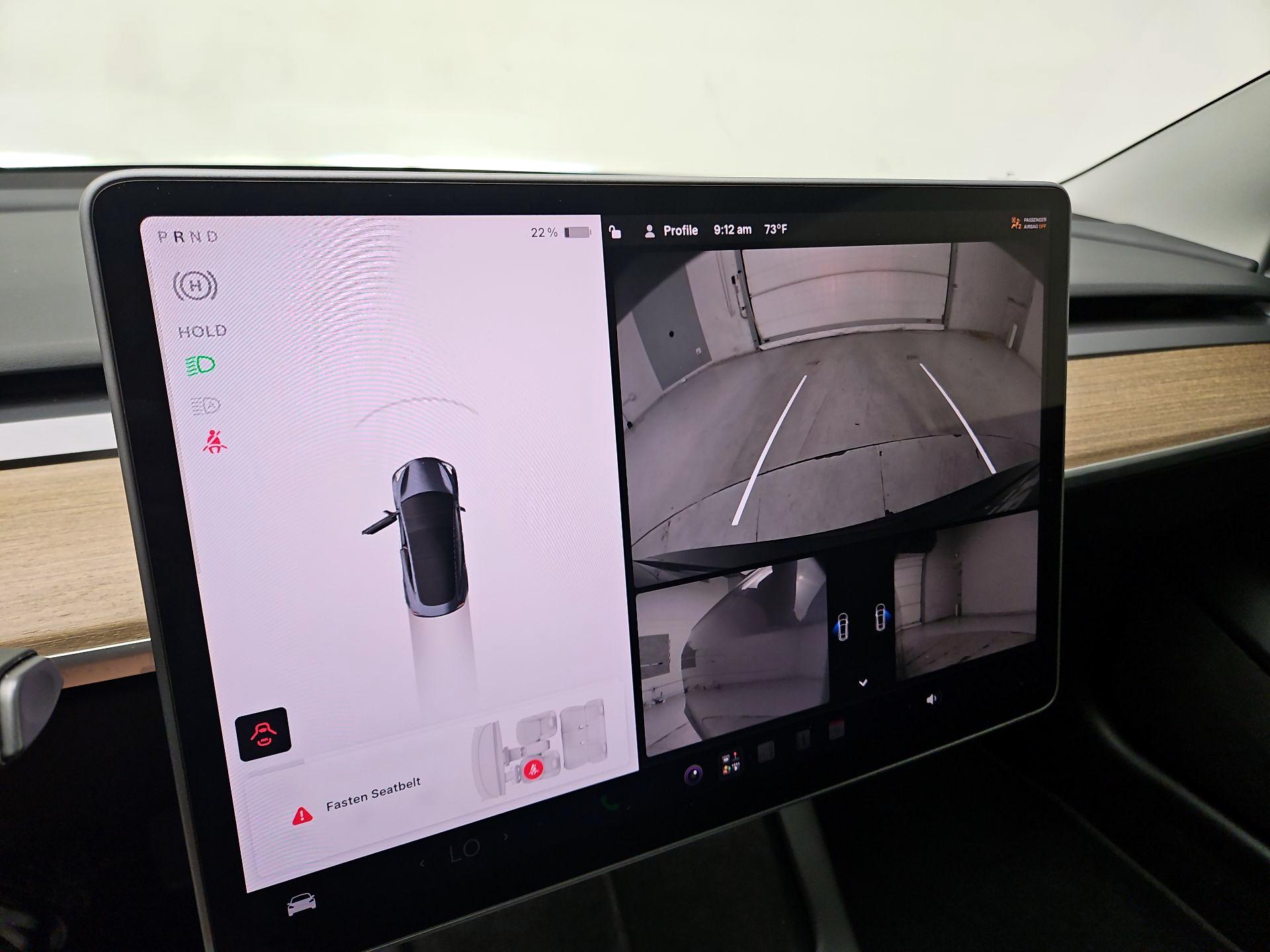 Thumbnail: 2022 Tesla Model 3 - 14