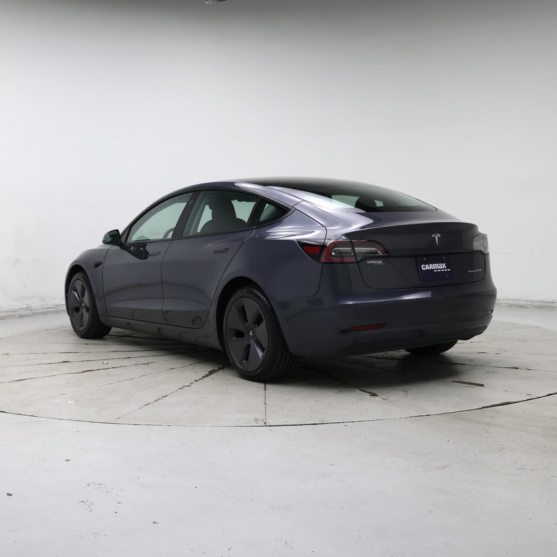 Thumbnail: 2022 Tesla Model 3 - 2