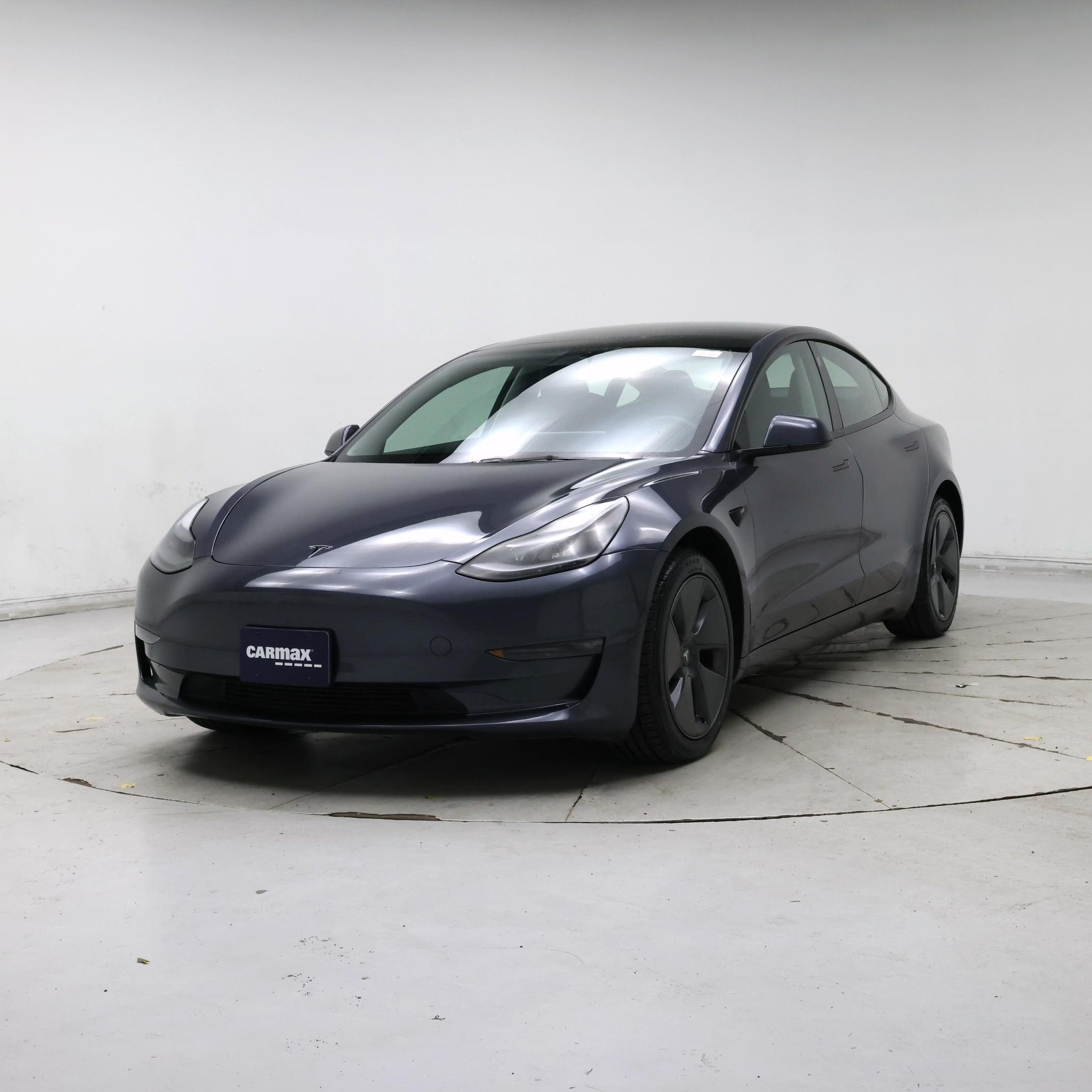 Thumbnail: 2022 Tesla Model 3 - 4