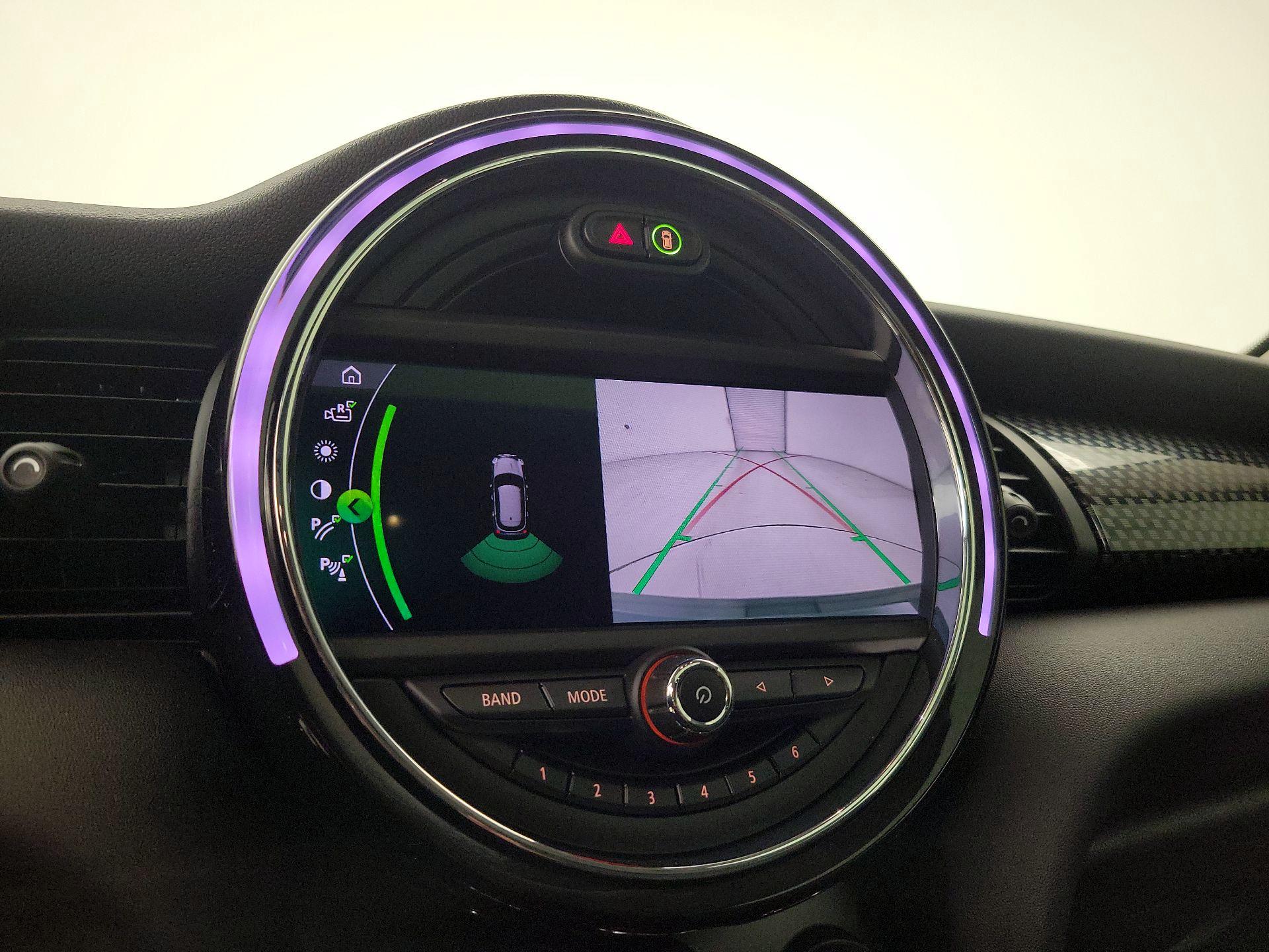 Thumbnail: 2021 MINI Cooper Hardtop - 14