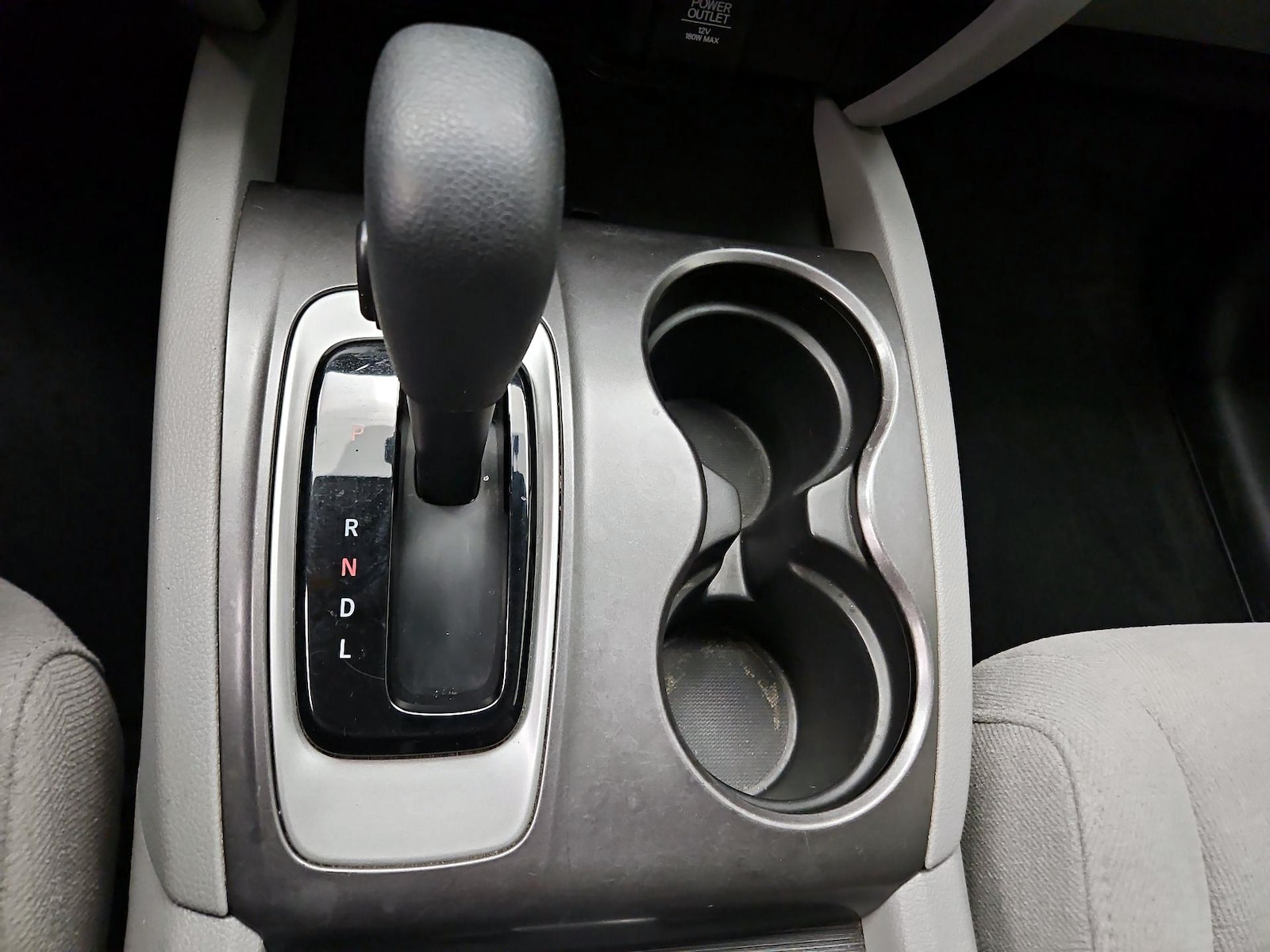 2017 Honda Pilot LX - Photo 18