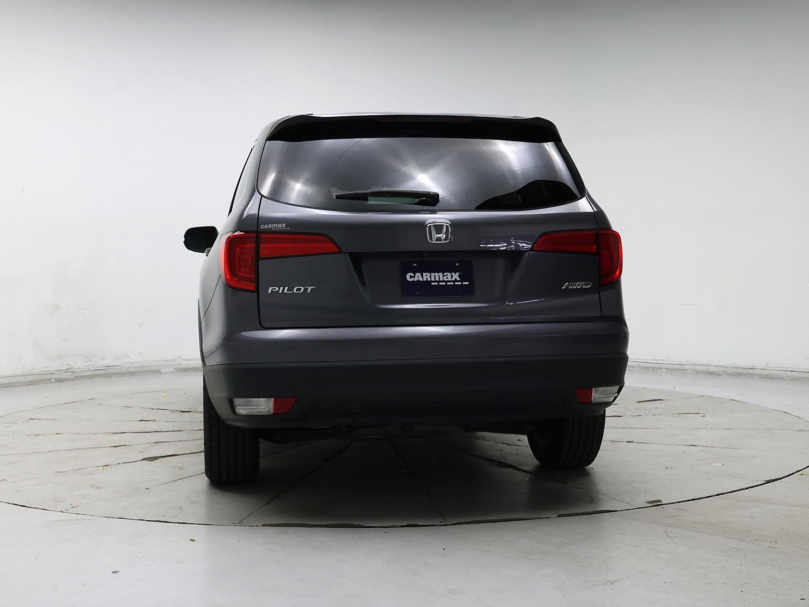 2017 Honda Pilot LX - Photo 7