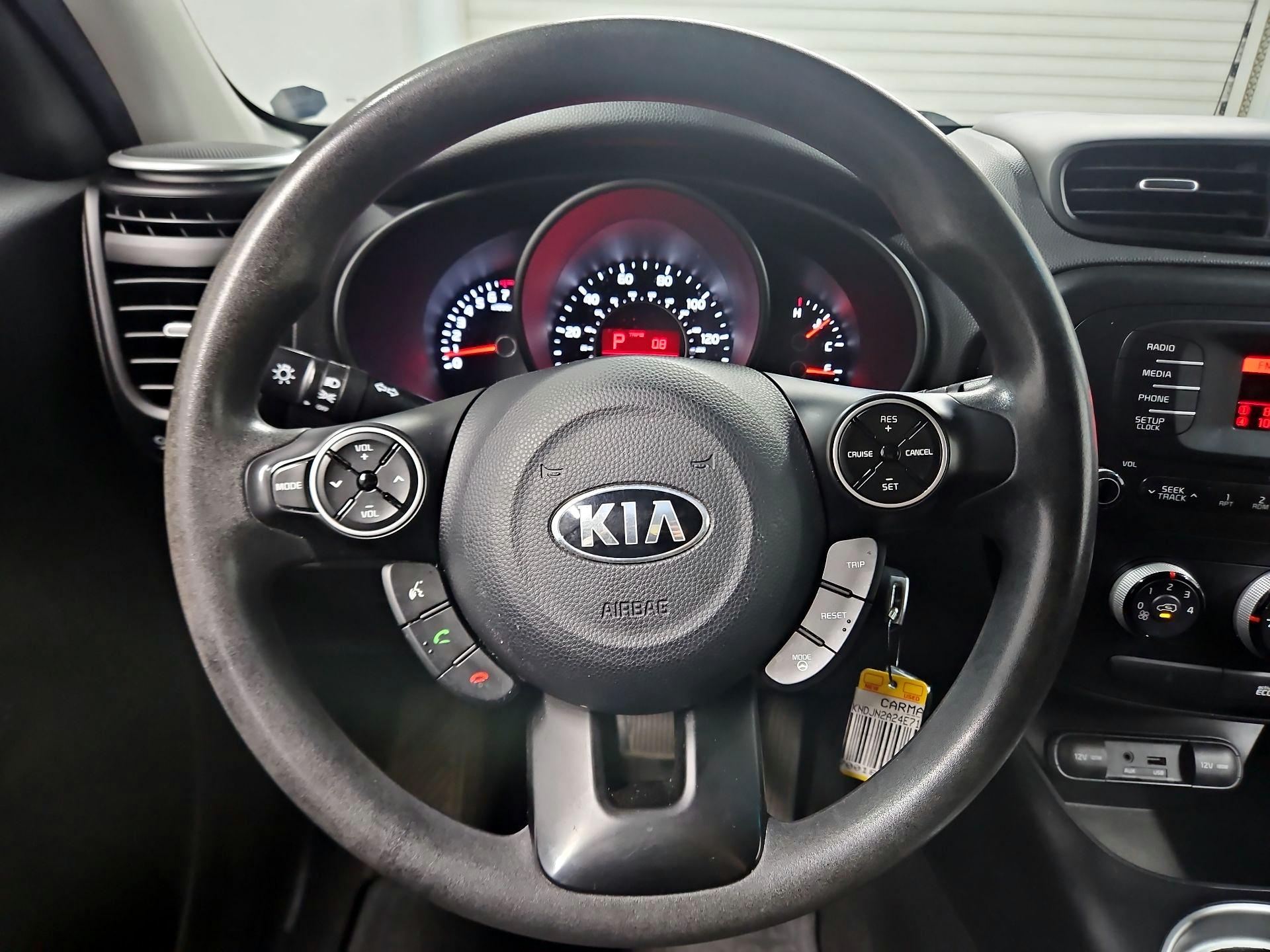 Thumbnail: 2014 Kia Soul - 10