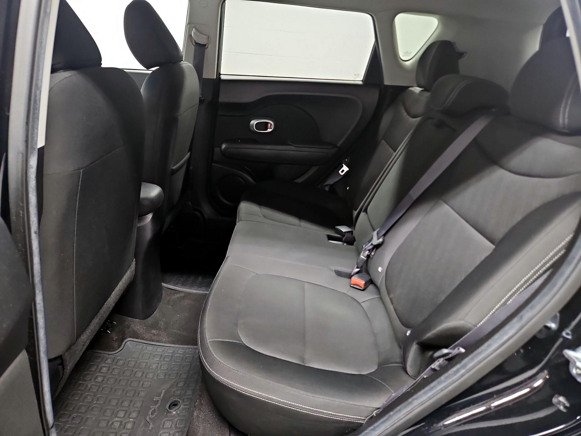 Thumbnail: 2014 Kia Soul - 18