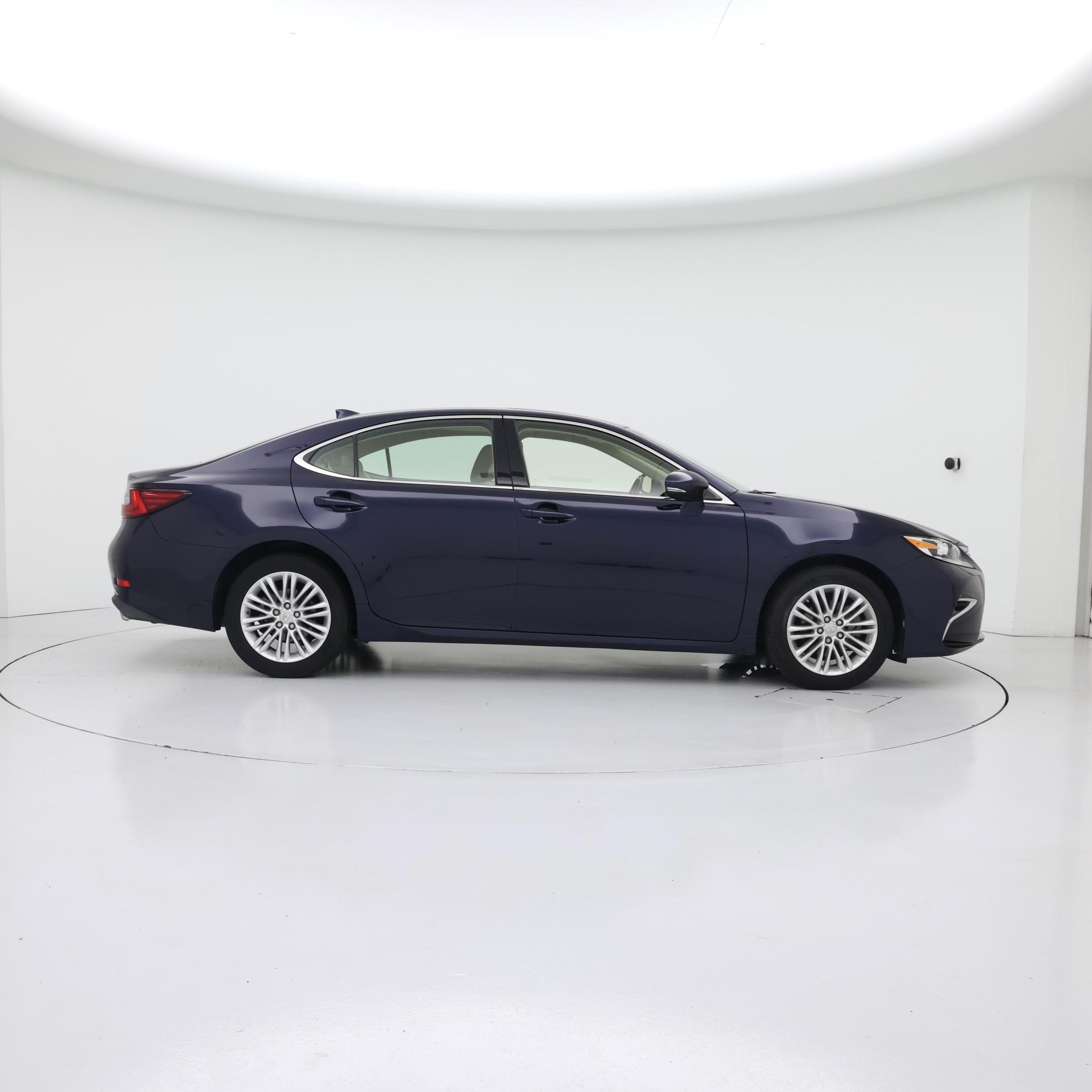 Thumbnail: 2016 Lexus ES - 7