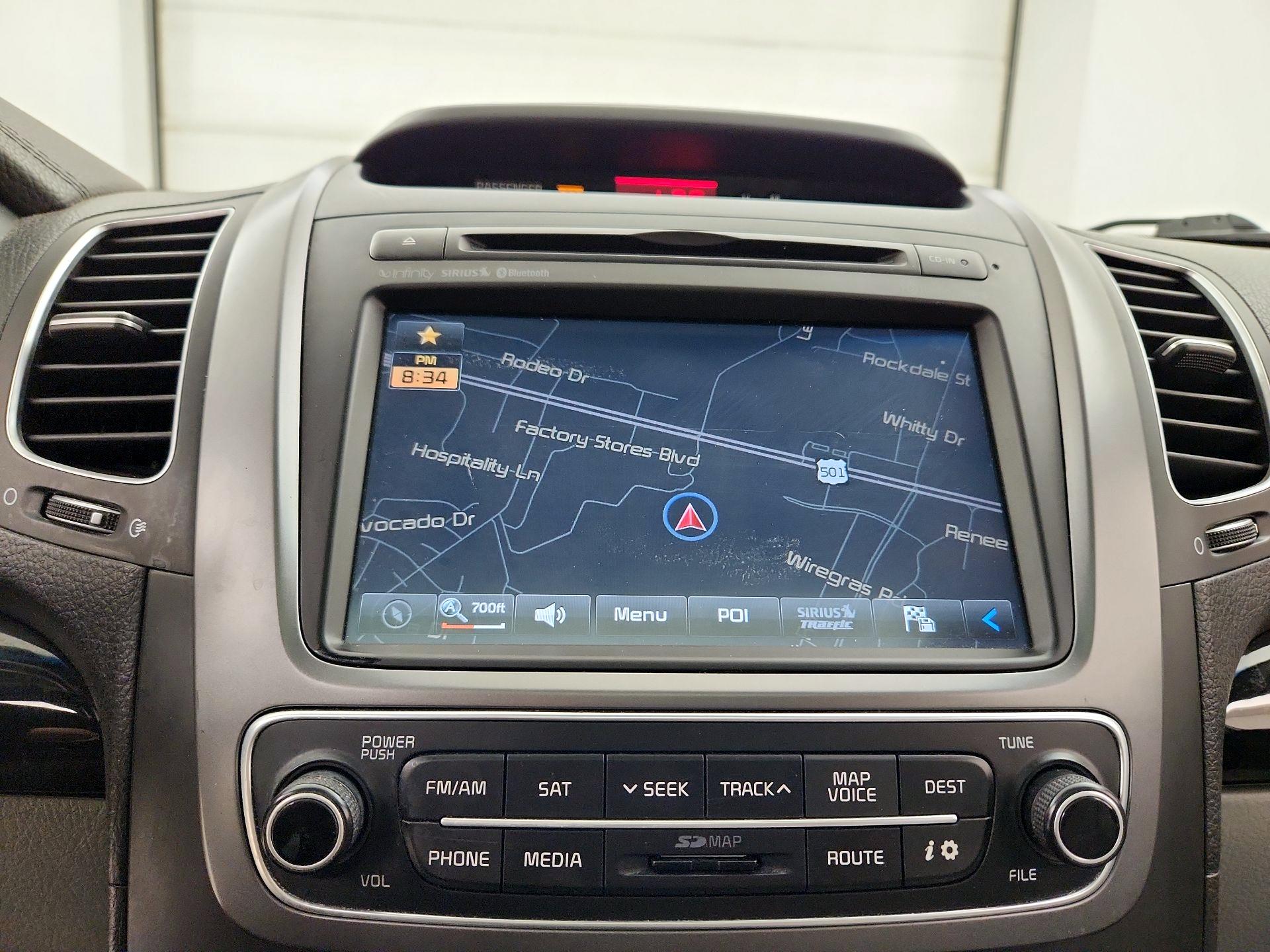 Thumbnail: 2015 Kia Sorento - 14