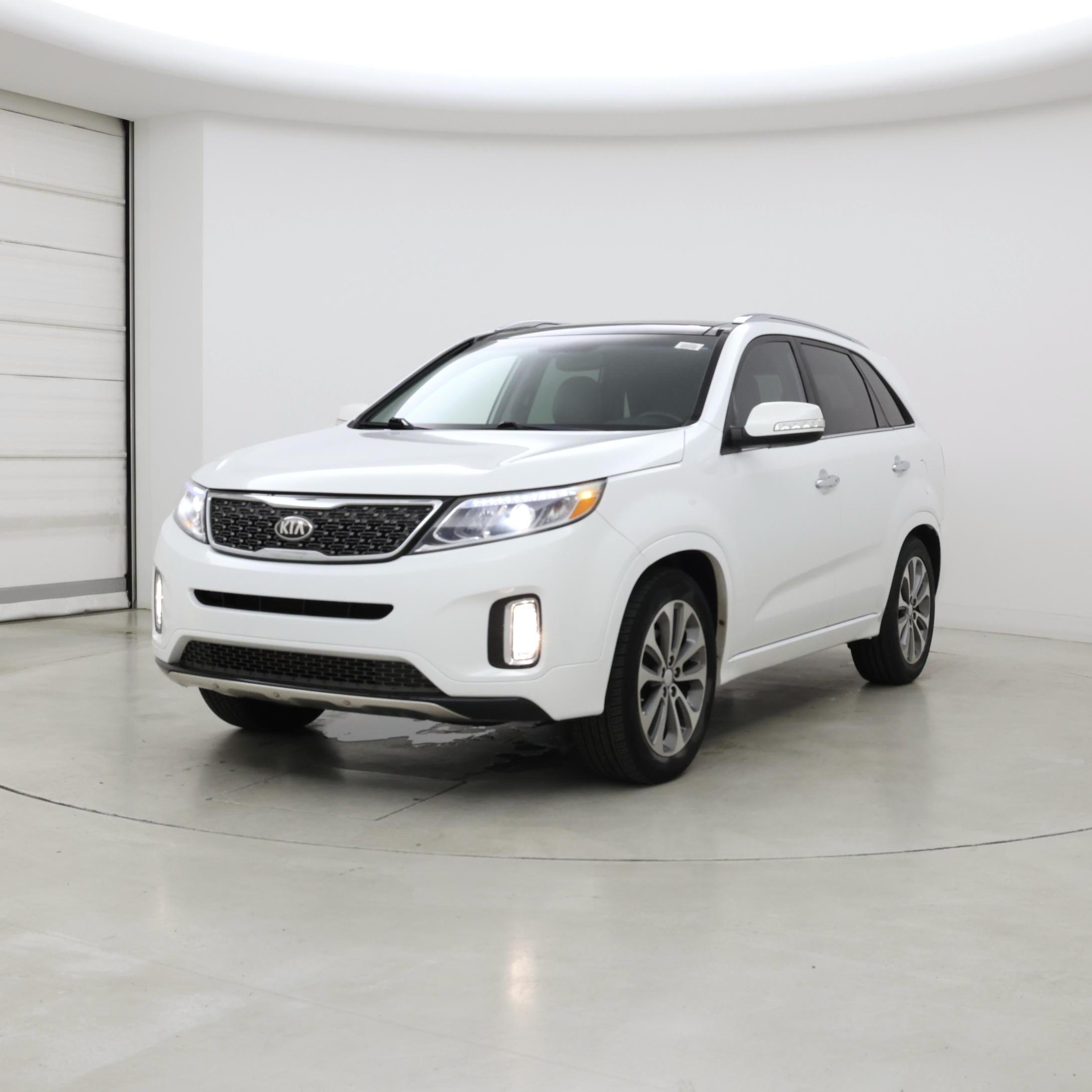 Thumbnail: 2015 Kia Sorento - 4