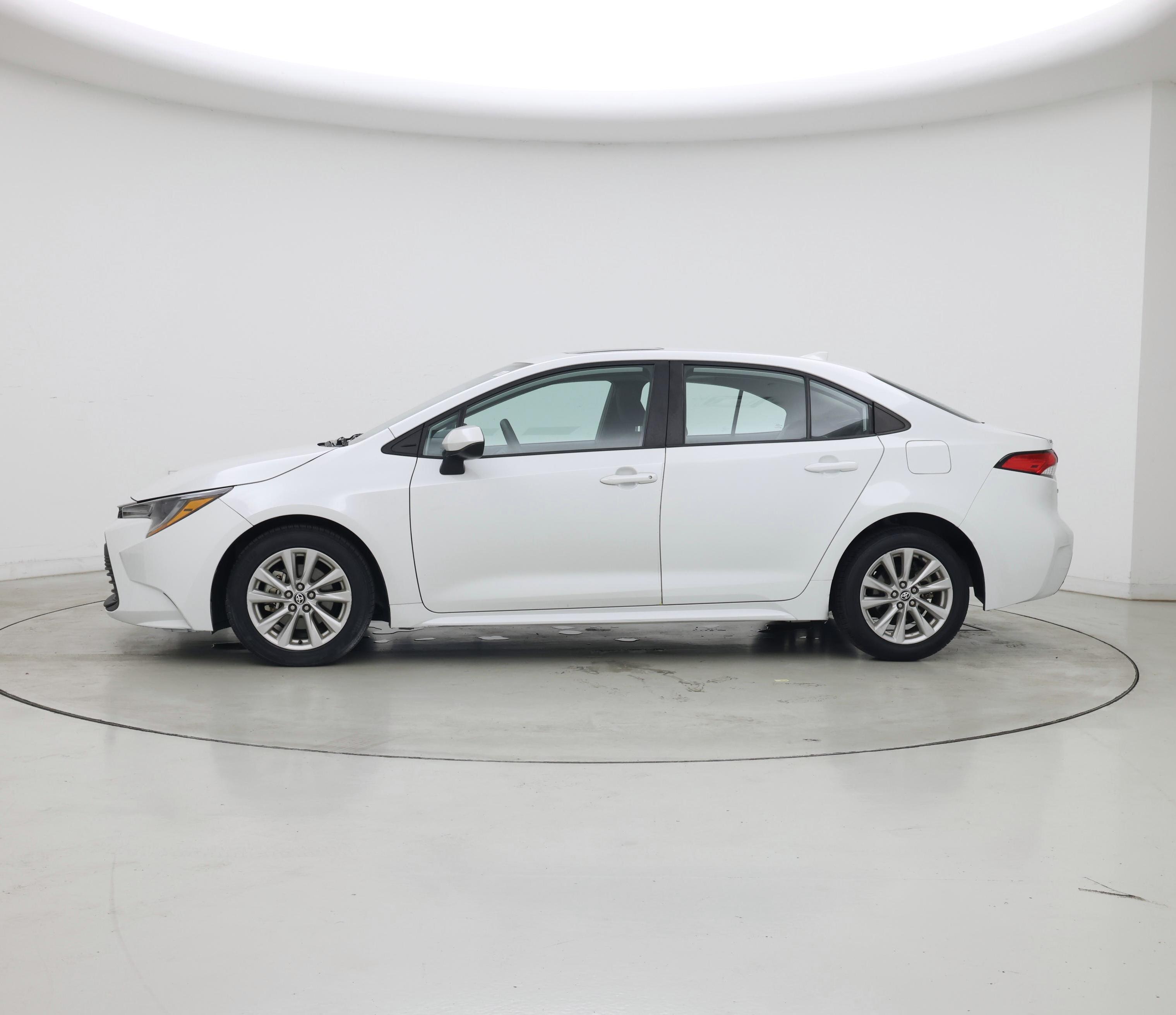 Thumbnail: 2023 Toyota Corolla - 3