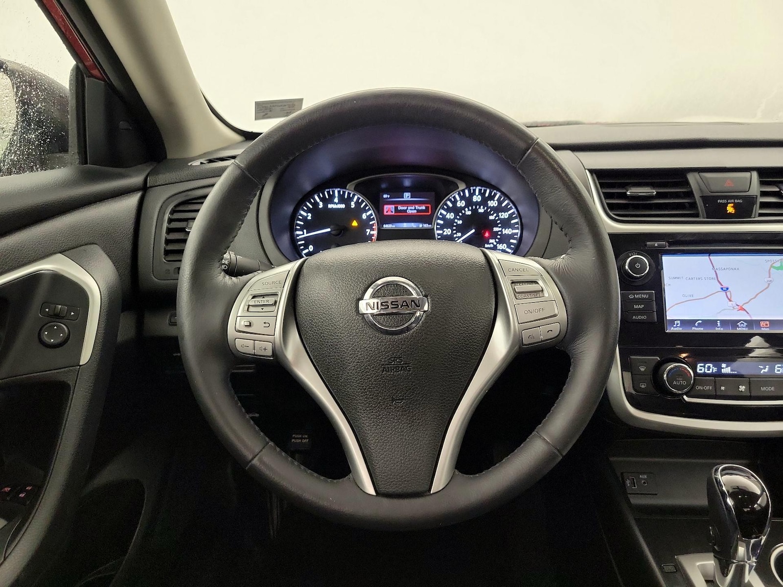 2018 Nissan Altima SV - Photo 11