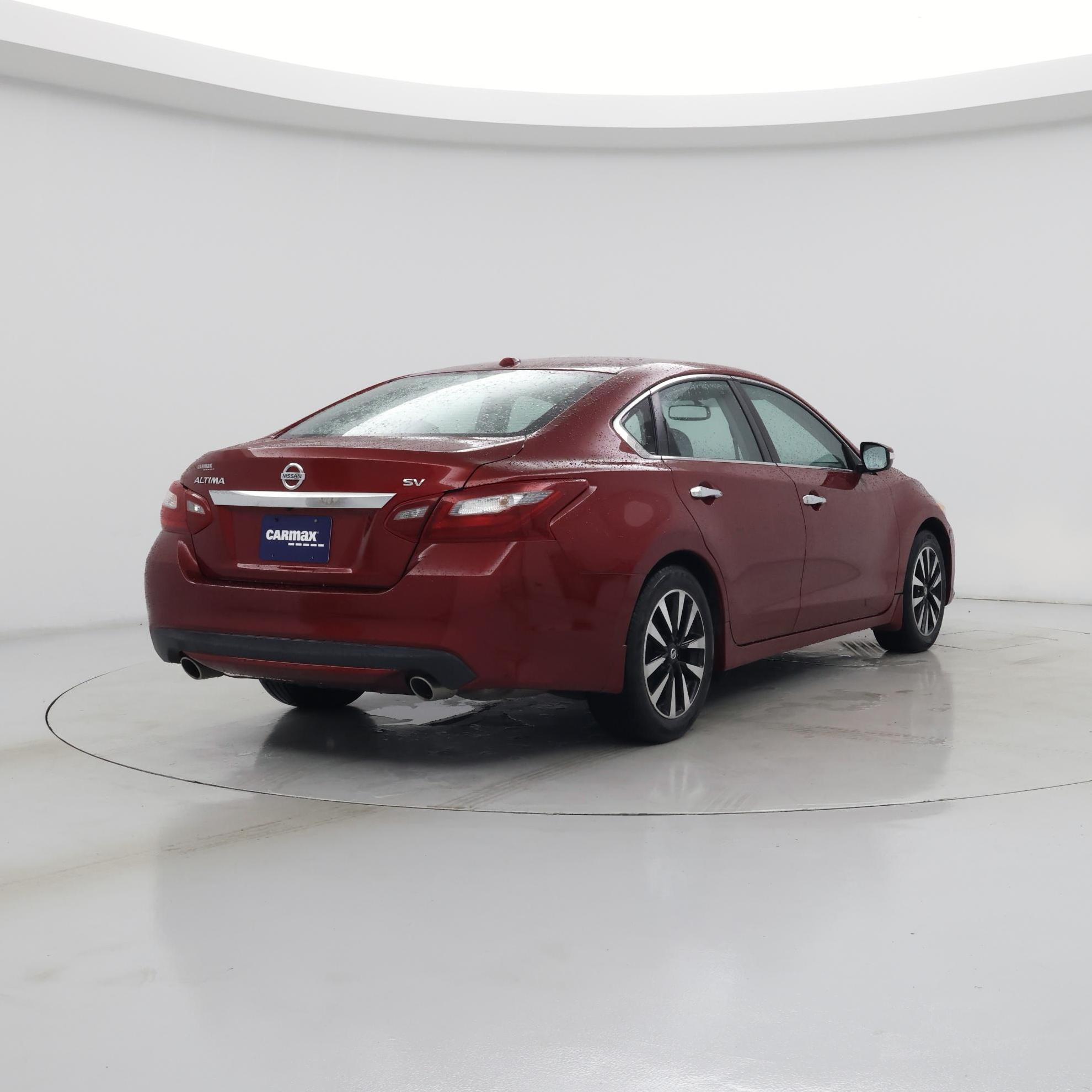 Thumbnail: 2018 Nissan Altima - 8