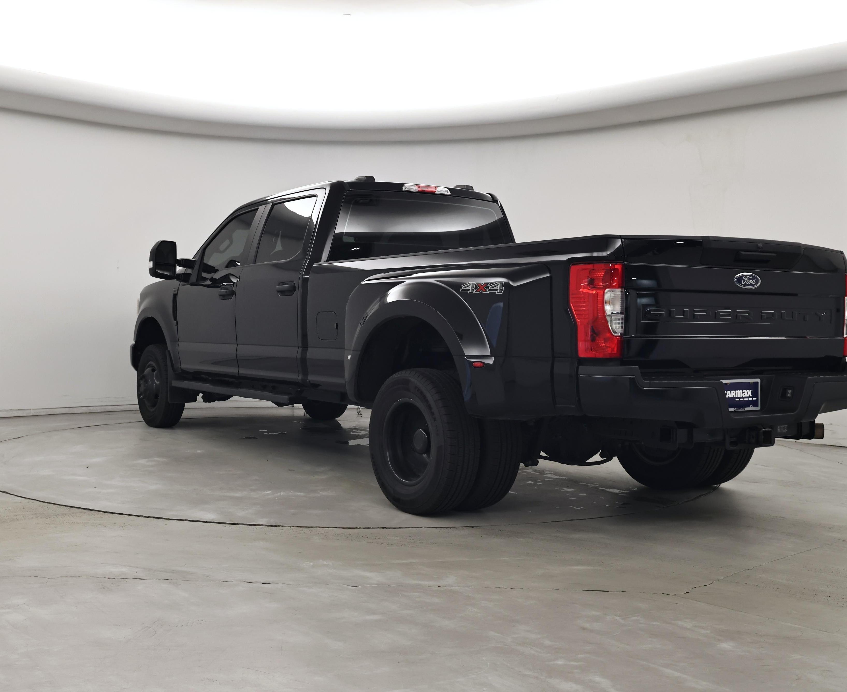 Thumbnail: 2022 Ford F-350 - 2