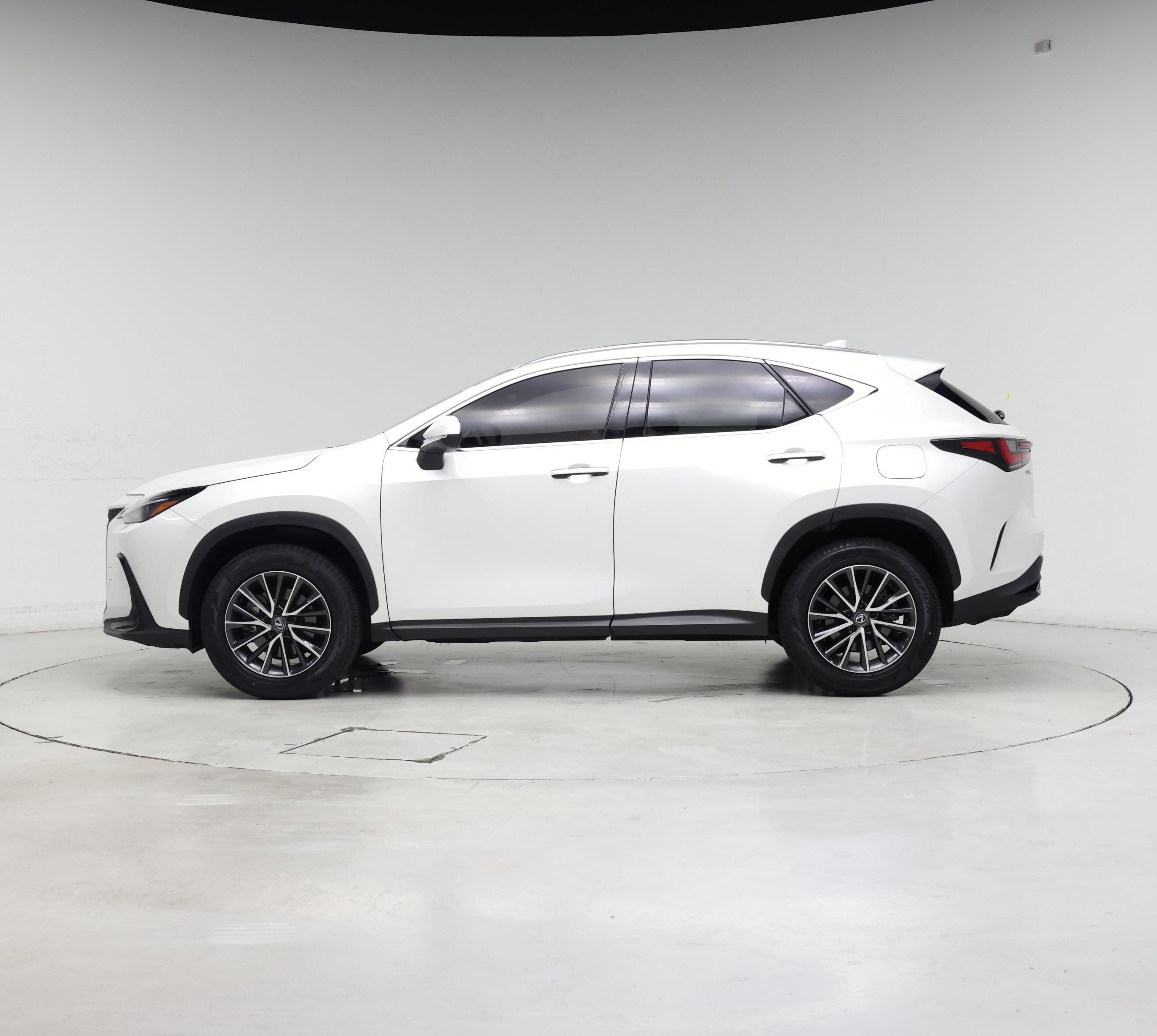 Thumbnail: 2024 Lexus NX - 3