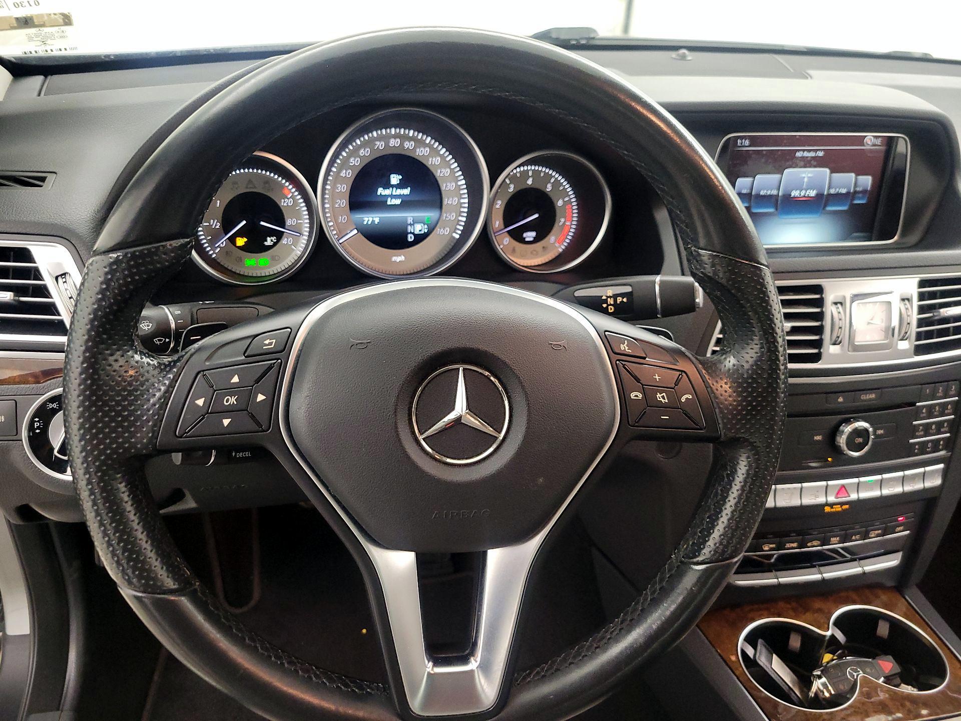 Thumbnail: 2016 Mercedes-Benz E-Class - 10