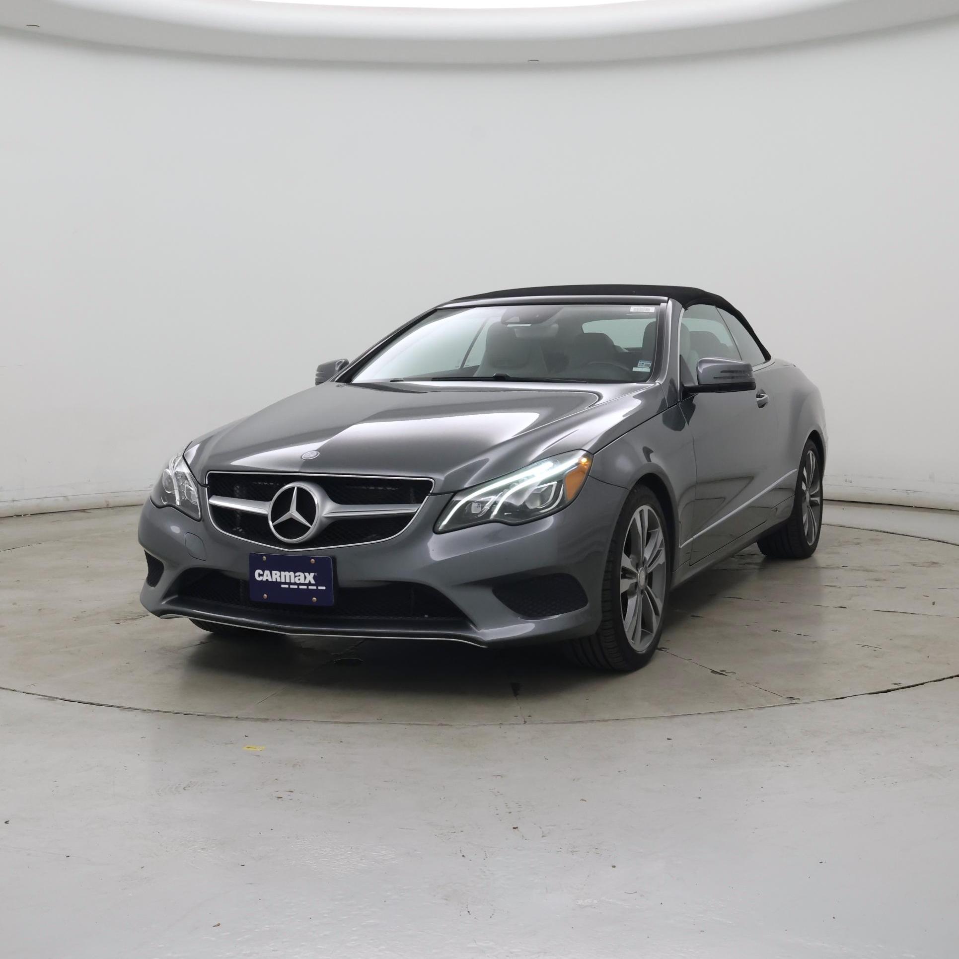Thumbnail: 2016 Mercedes-Benz E-Class - 4