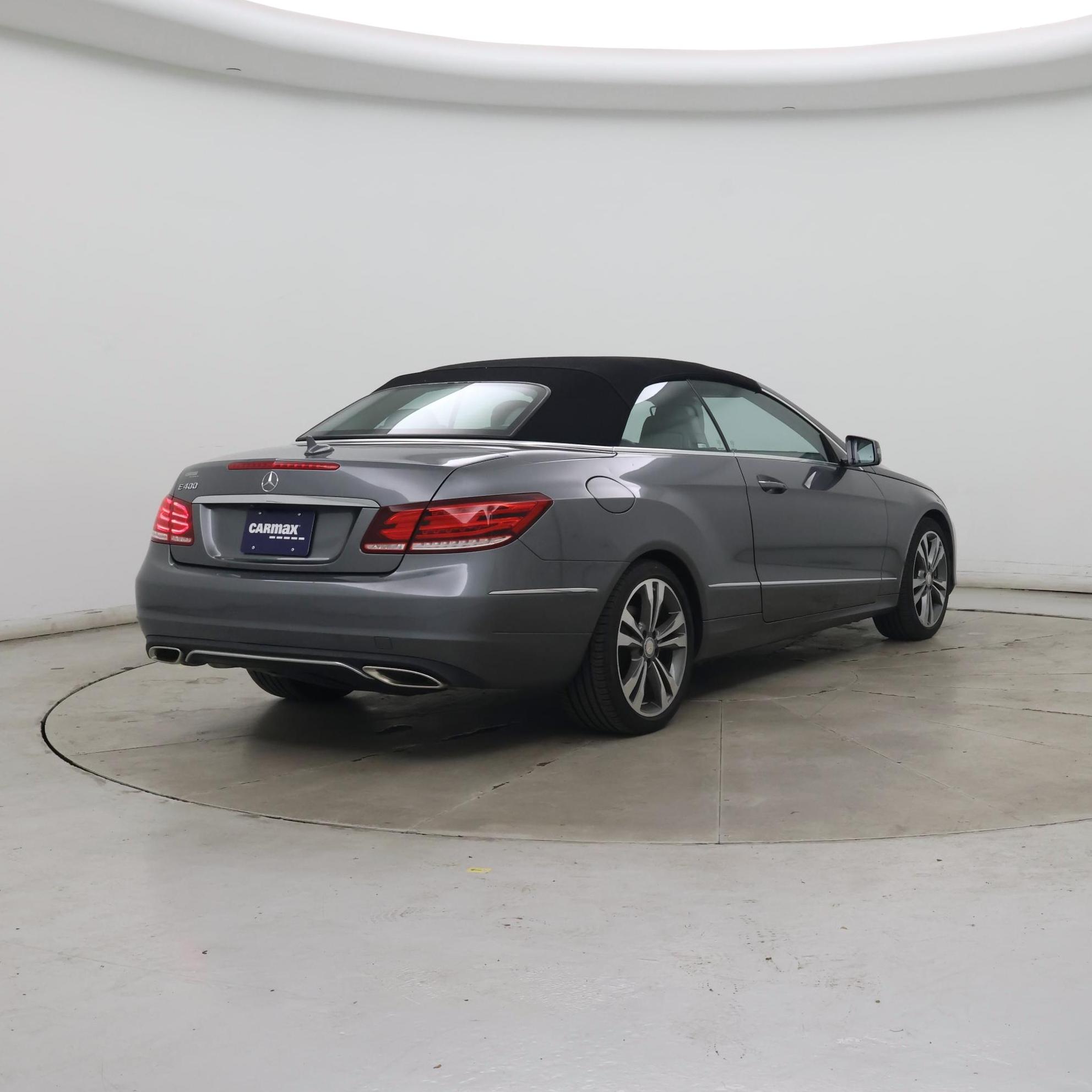 Thumbnail: 2016 Mercedes-Benz E-Class - 8