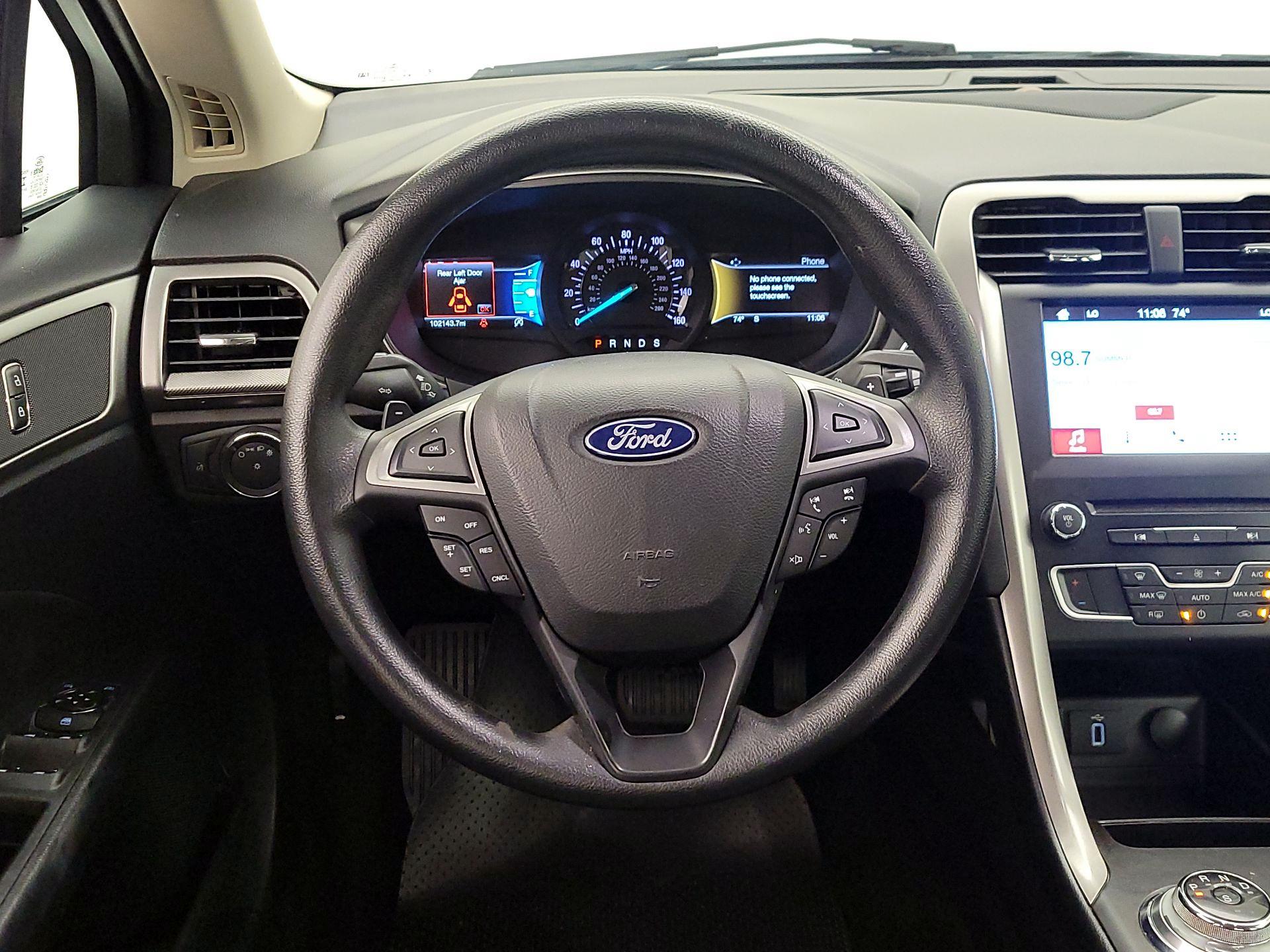 Thumbnail: 2018 Ford Fusion - 10