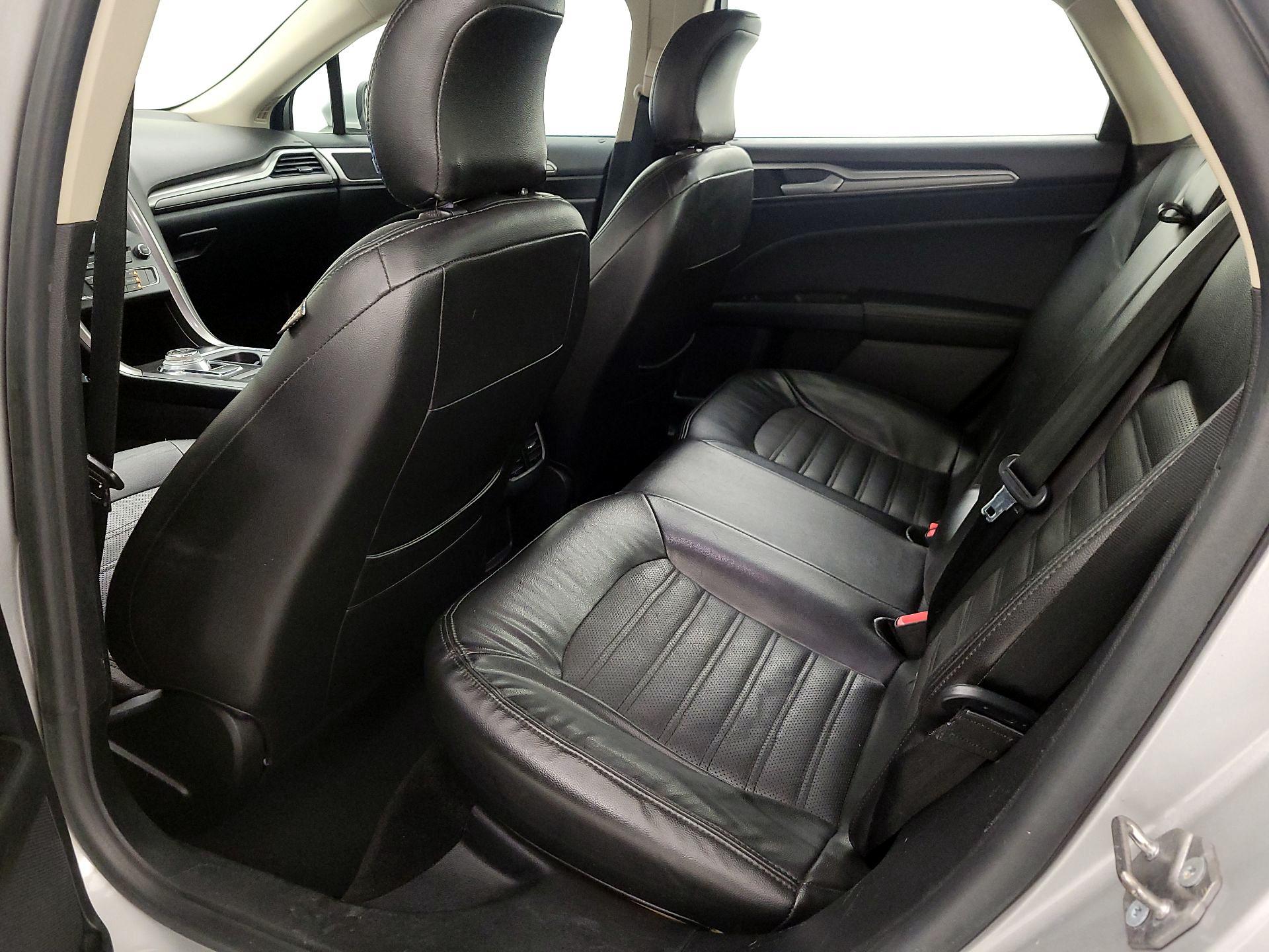 Thumbnail: 2018 Ford Fusion - 19