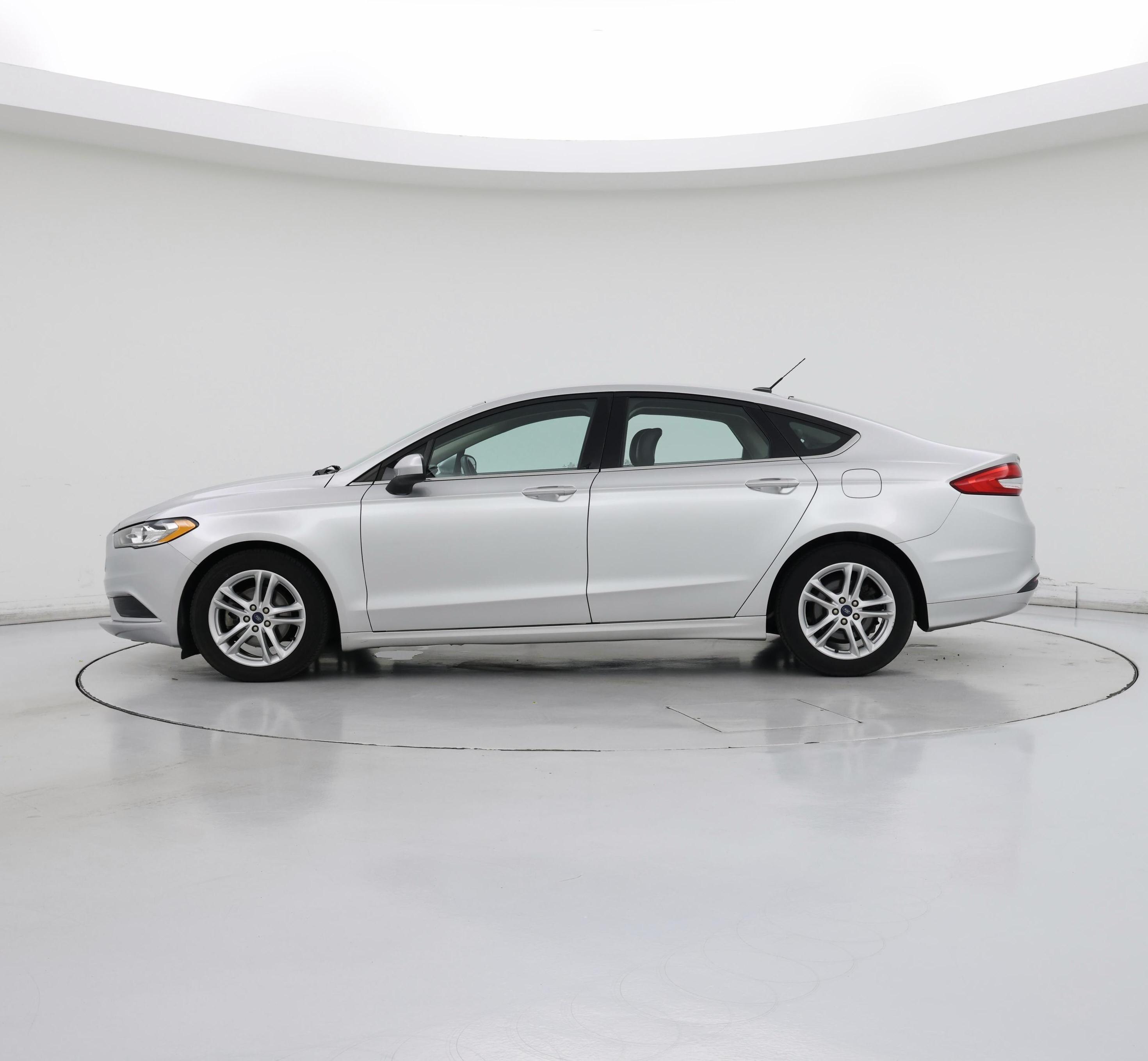 Thumbnail: 2018 Ford Fusion - 3