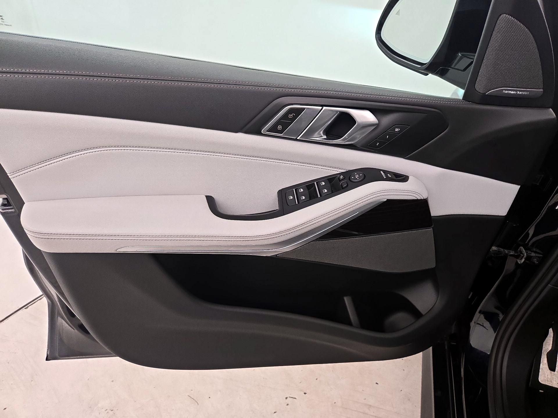 Thumbnail: 2024 BMW X5 - 12