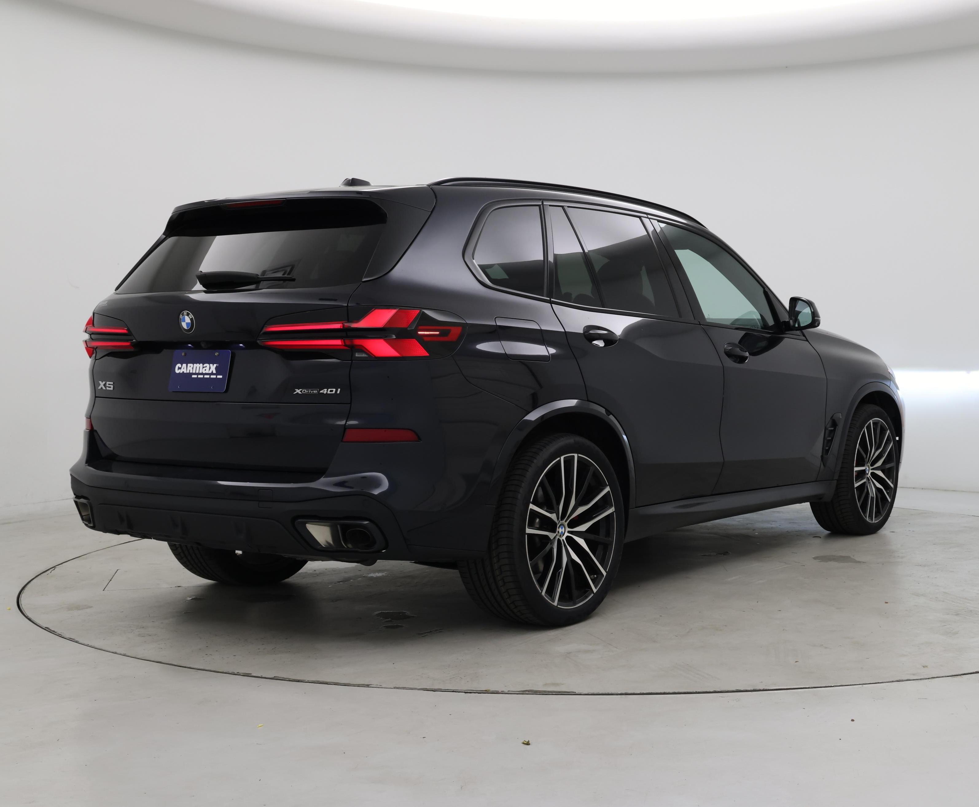 Thumbnail: 2024 BMW X5 - 8