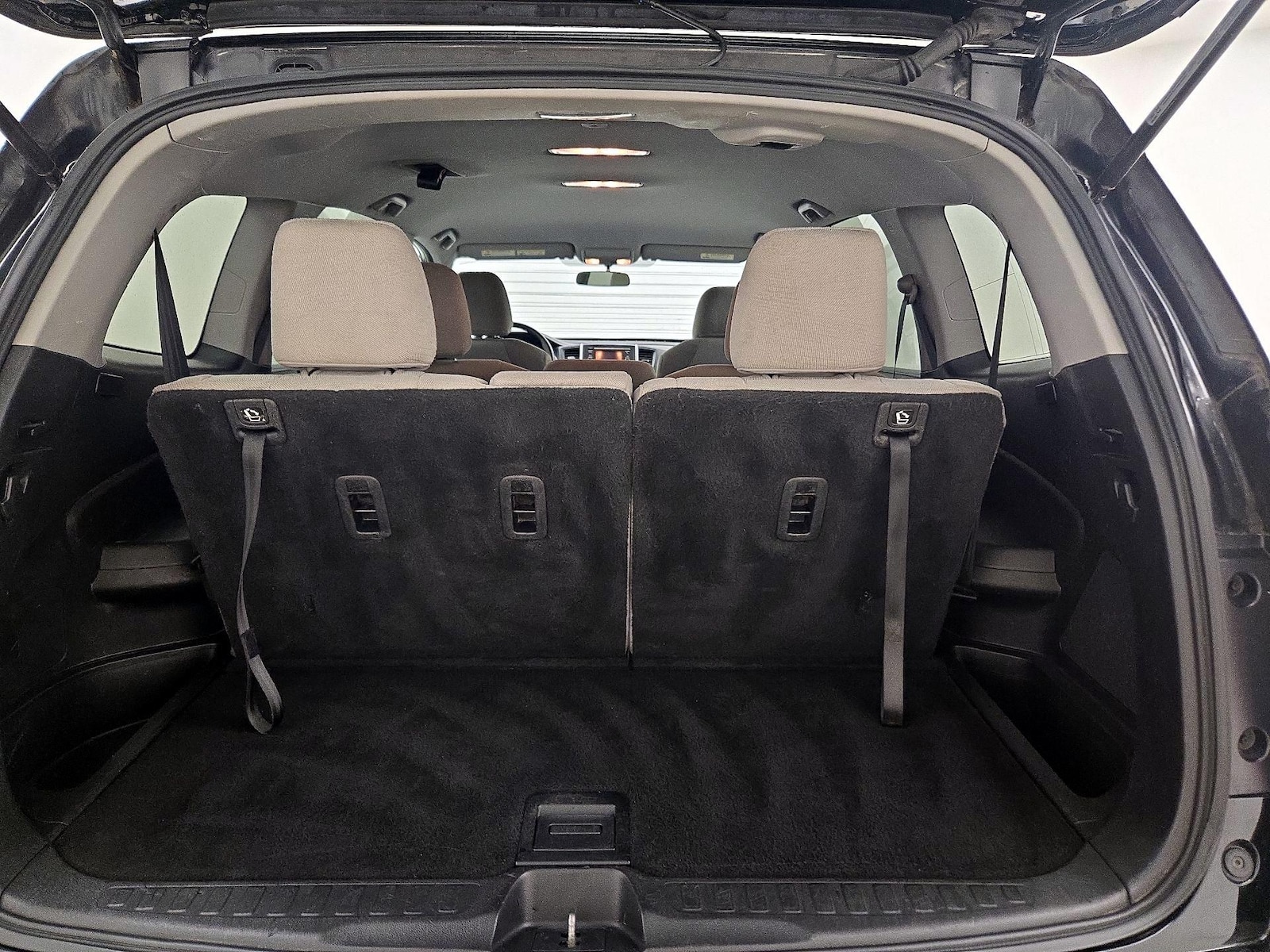 2017 Honda Pilot LX - Photo 18