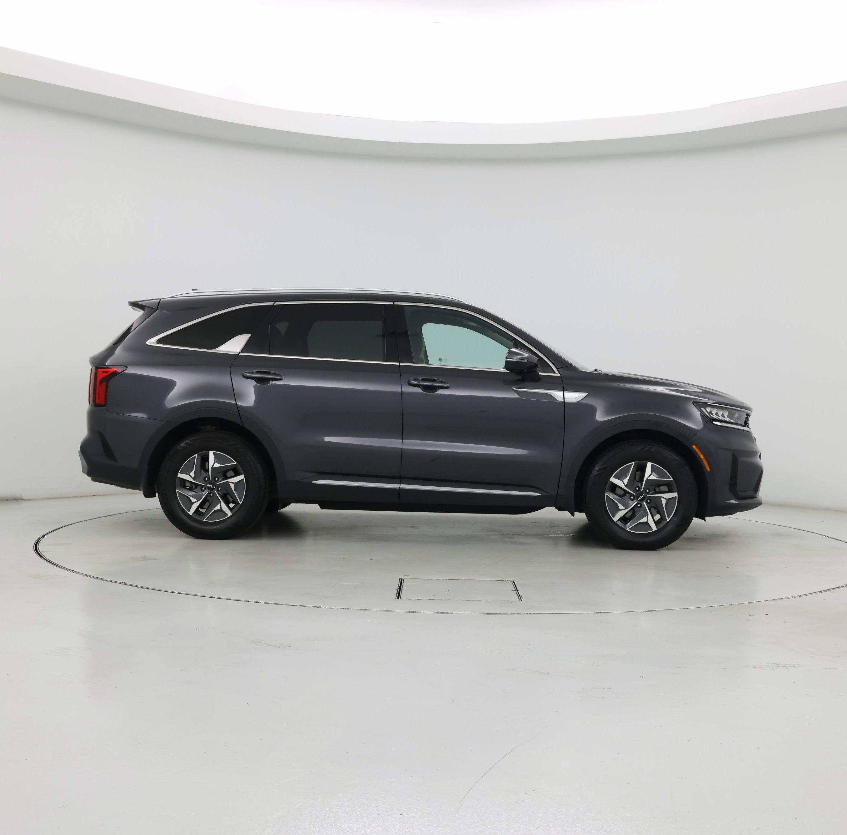 Thumbnail: 2023 Kia Sorento - 7